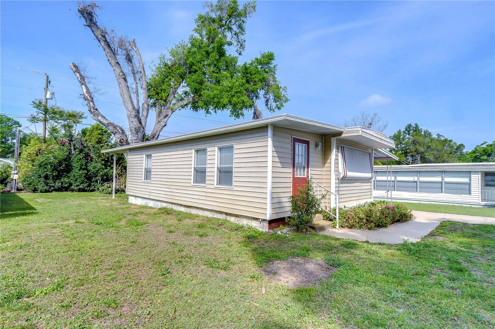 6025 RIDGEWOOD DR, ZEPHYRHILLS, FL, 33542