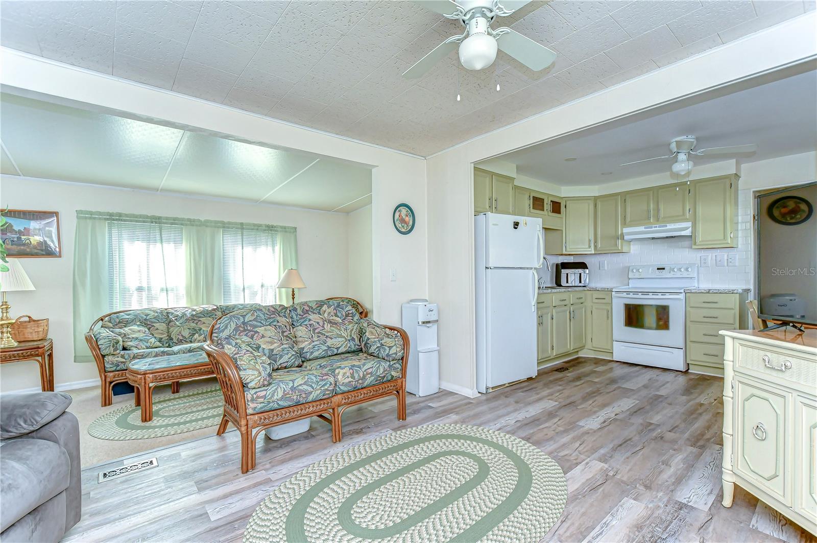 6025 RIDGEWOOD DR, ZEPHYRHILLS, FL, 33542