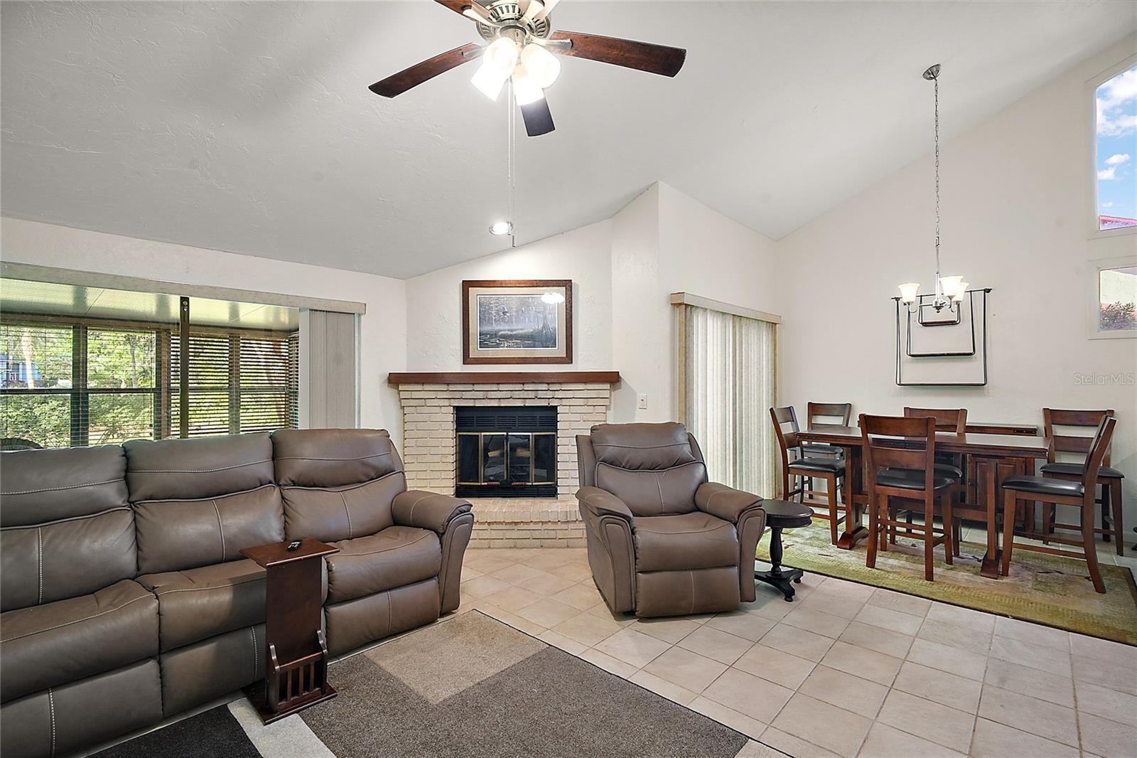 104 CLUSTERWOOD DR, YALAHA, FL, 34797