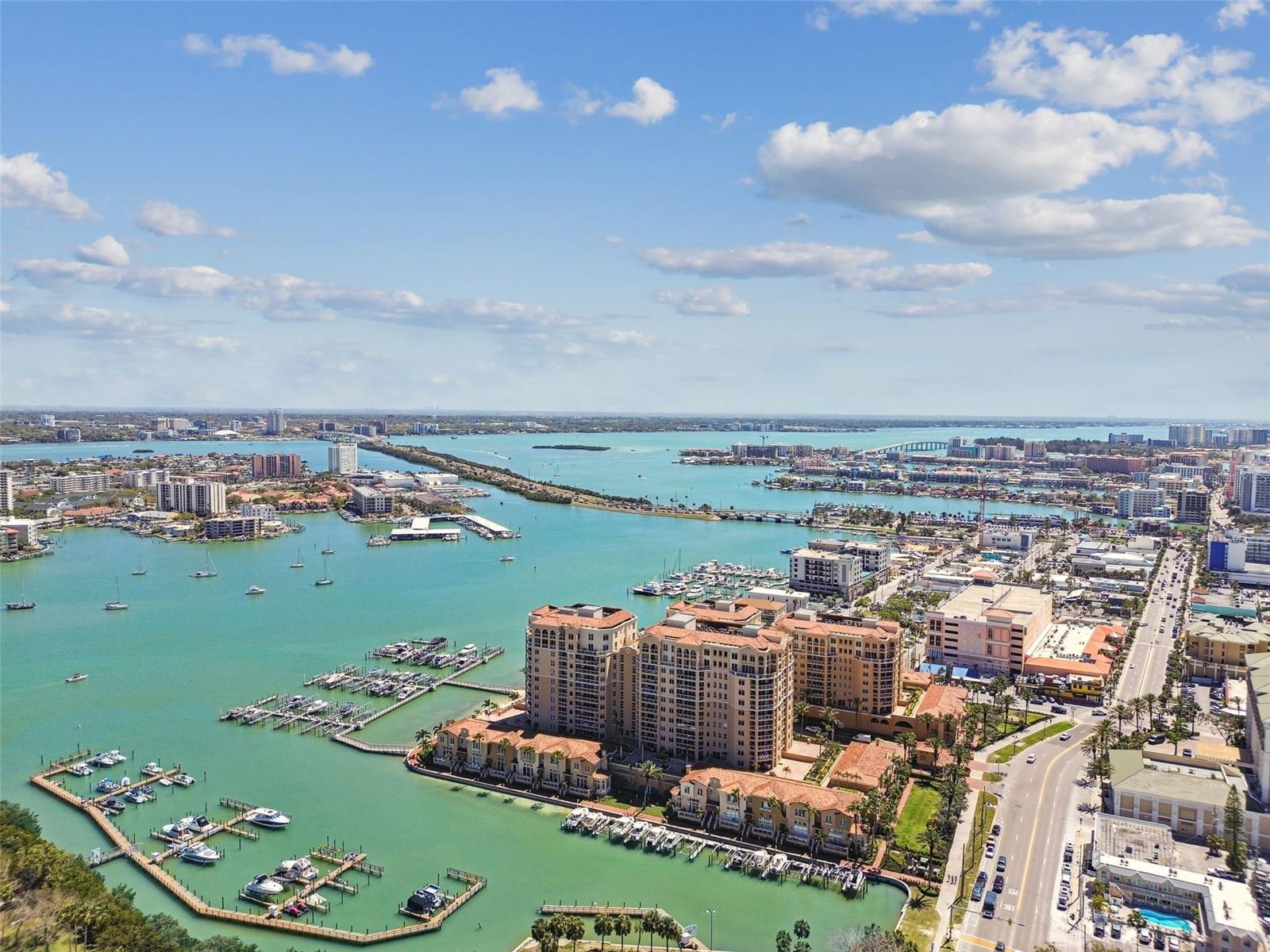 525 MANDALAY AVE #33, CLEARWATER BEACH, FL, 33767