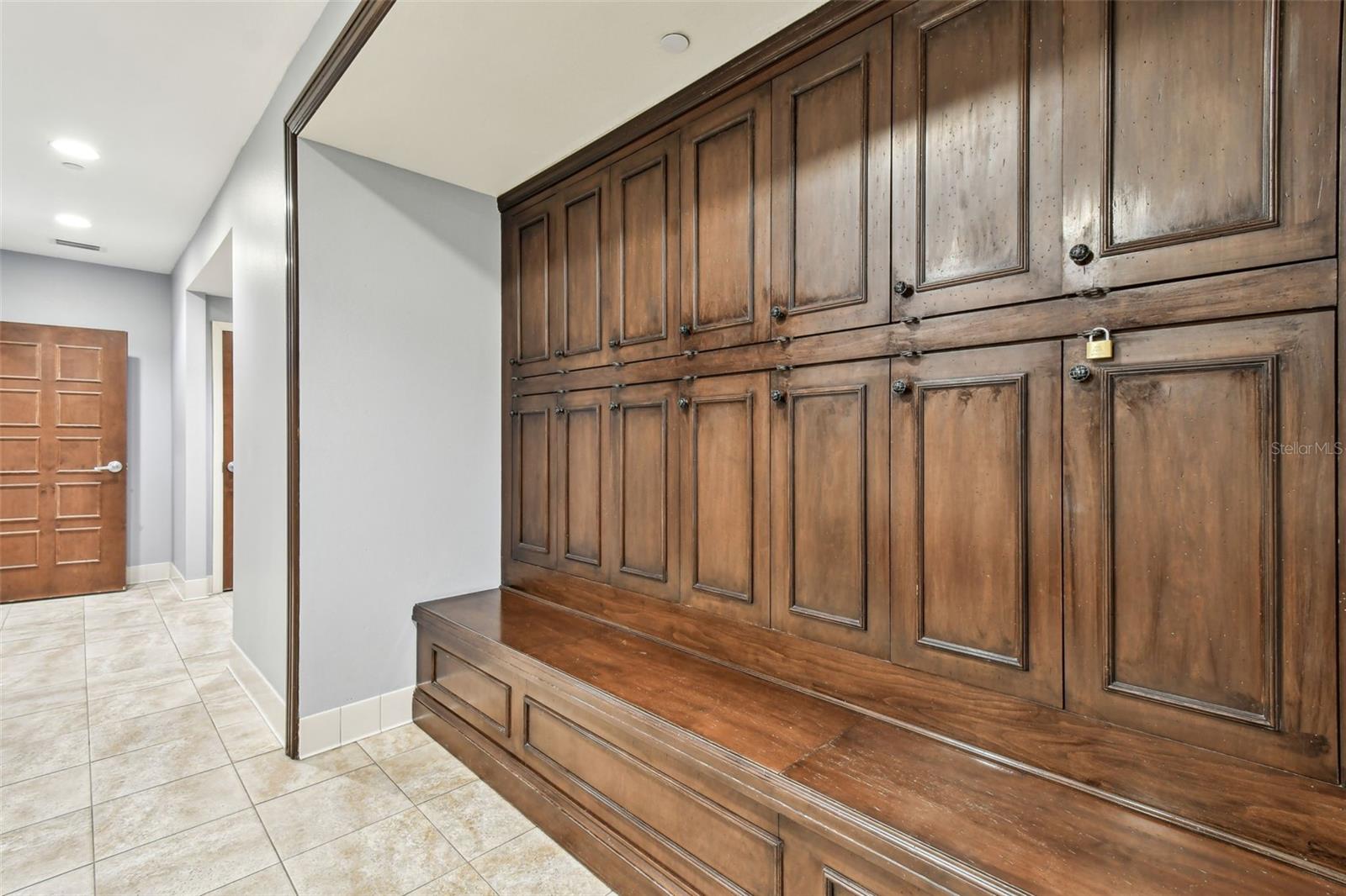525 MANDALAY AVE #33, CLEARWATER BEACH, FL, 33767