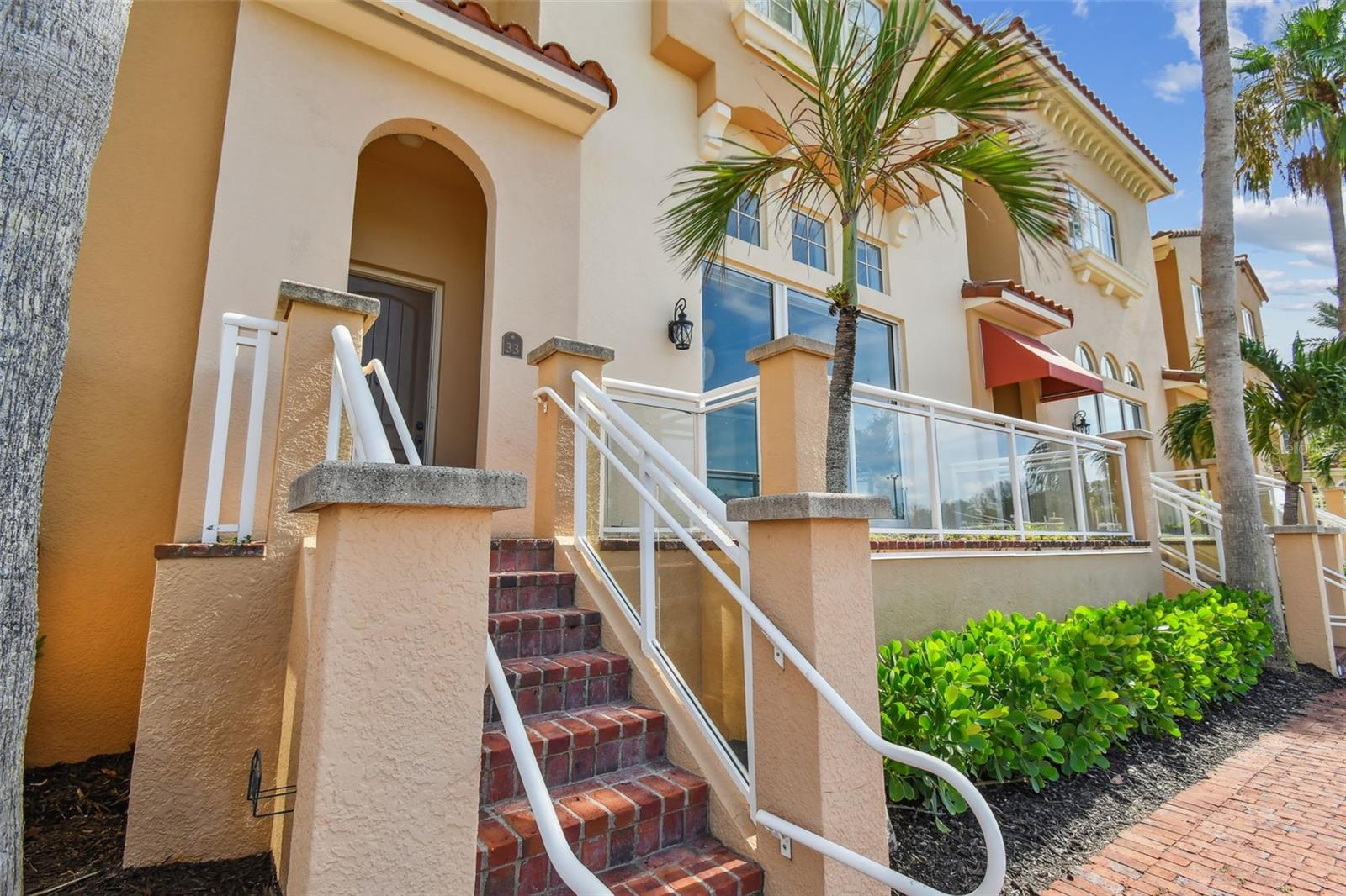 525 MANDALAY AVE #33, CLEARWATER BEACH, FL, 33767