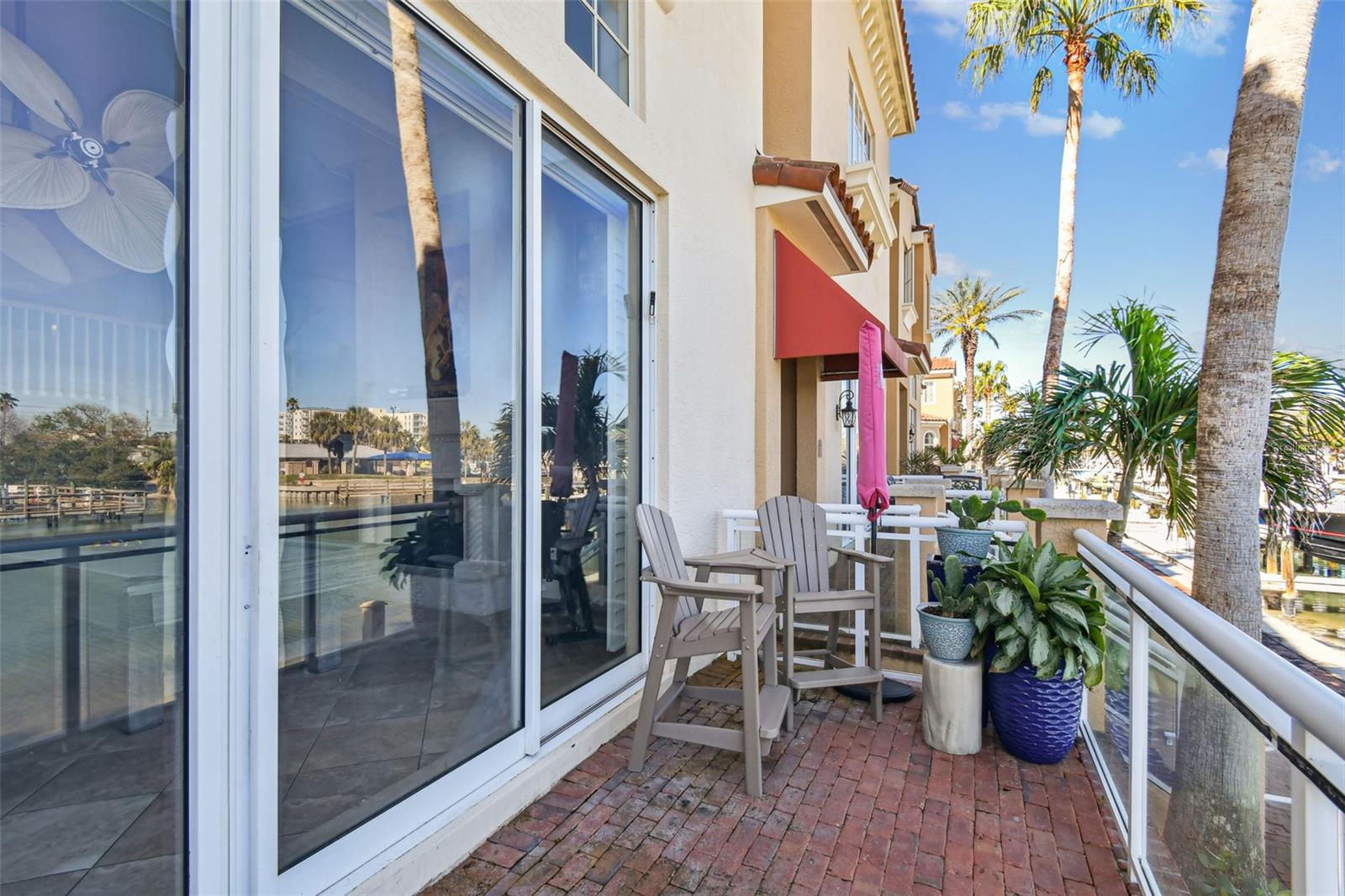 525 MANDALAY AVE #33, CLEARWATER BEACH, FL, 33767