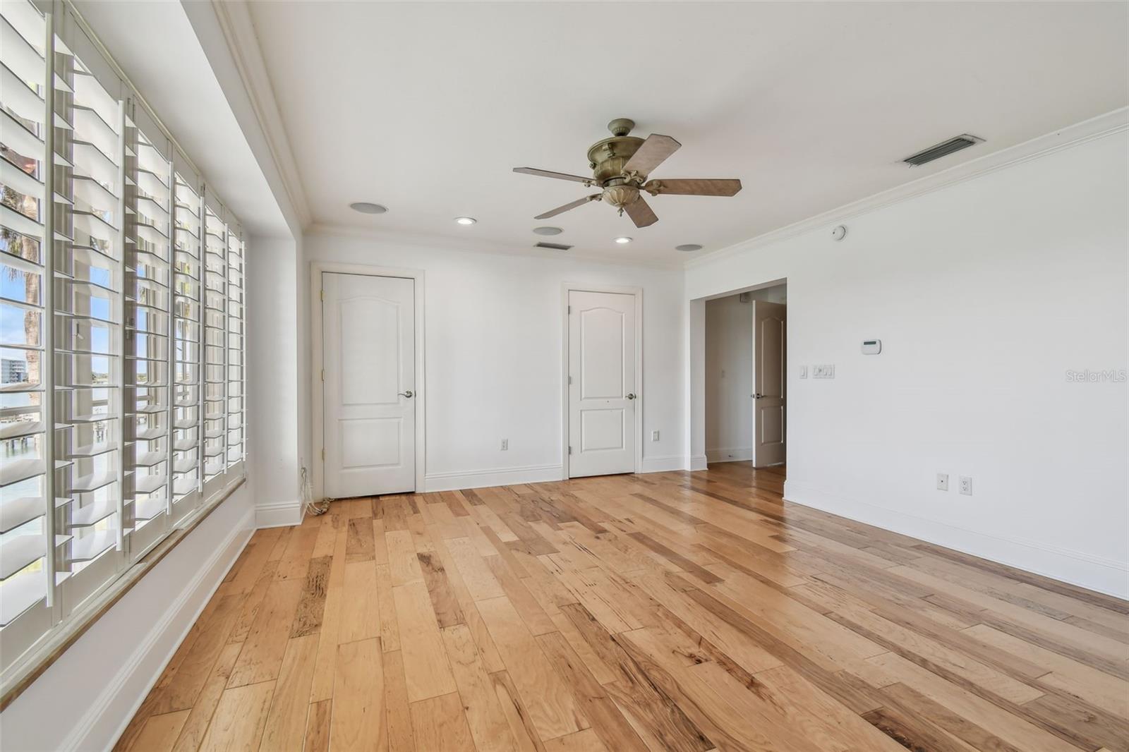 525 MANDALAY AVE #33, CLEARWATER BEACH, FL, 33767
