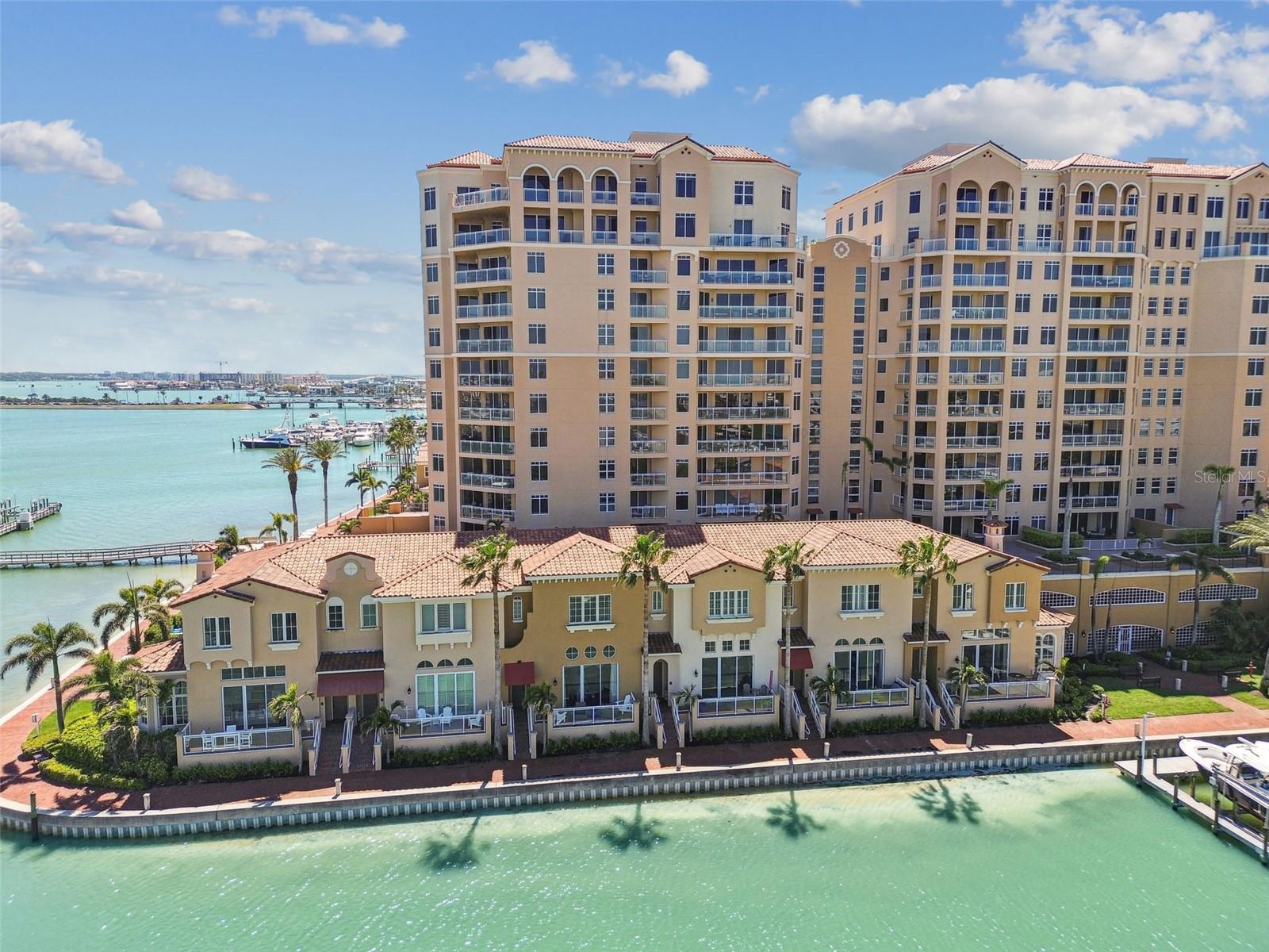 525 MANDALAY AVE #33, CLEARWATER BEACH, FL, 33767