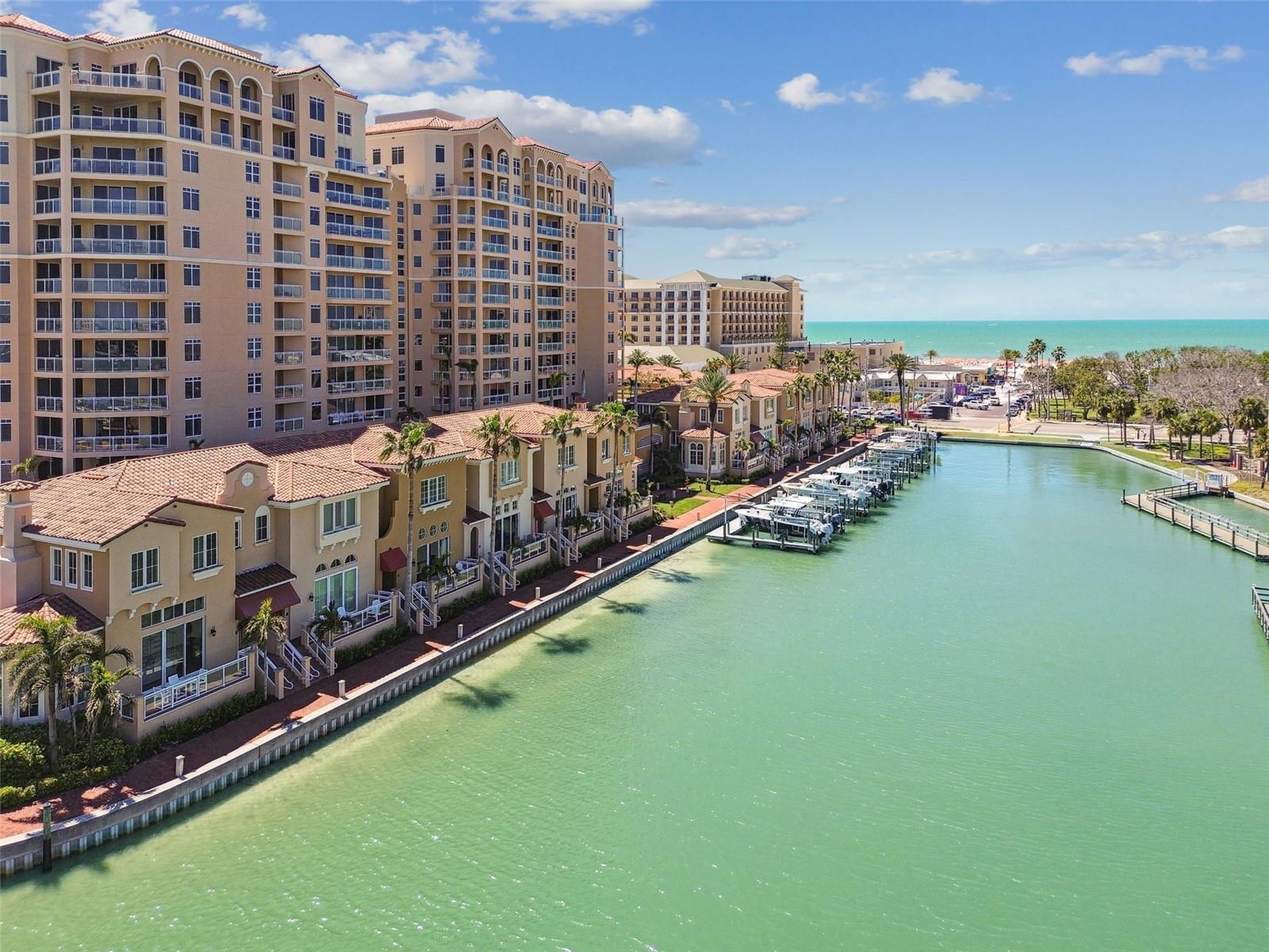 525 MANDALAY AVE #33, CLEARWATER BEACH, FL, 33767