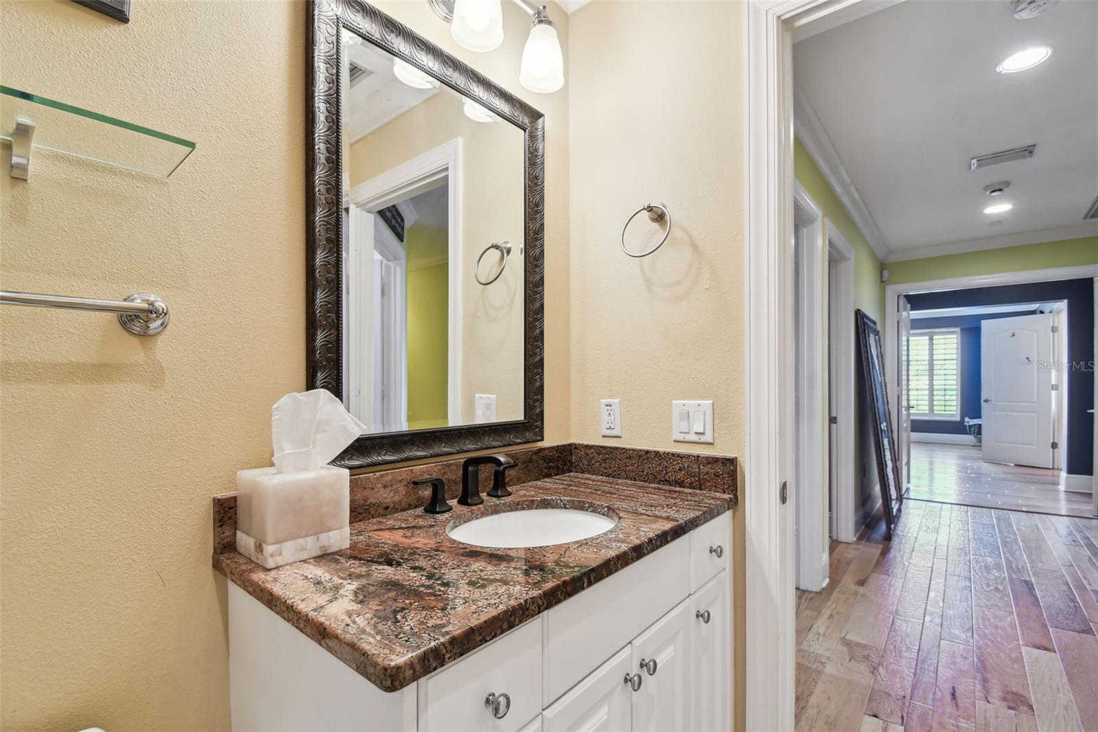 525 MANDALAY AVE #33, CLEARWATER BEACH, FL, 33767