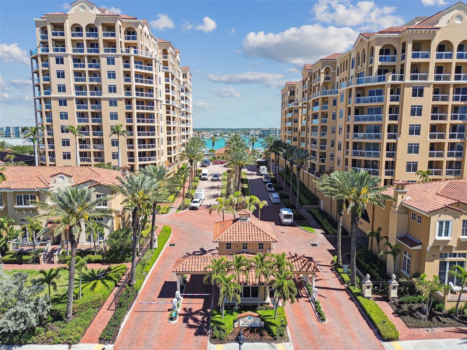 525 MANDALAY AVE #33, CLEARWATER BEACH, FL, 33767