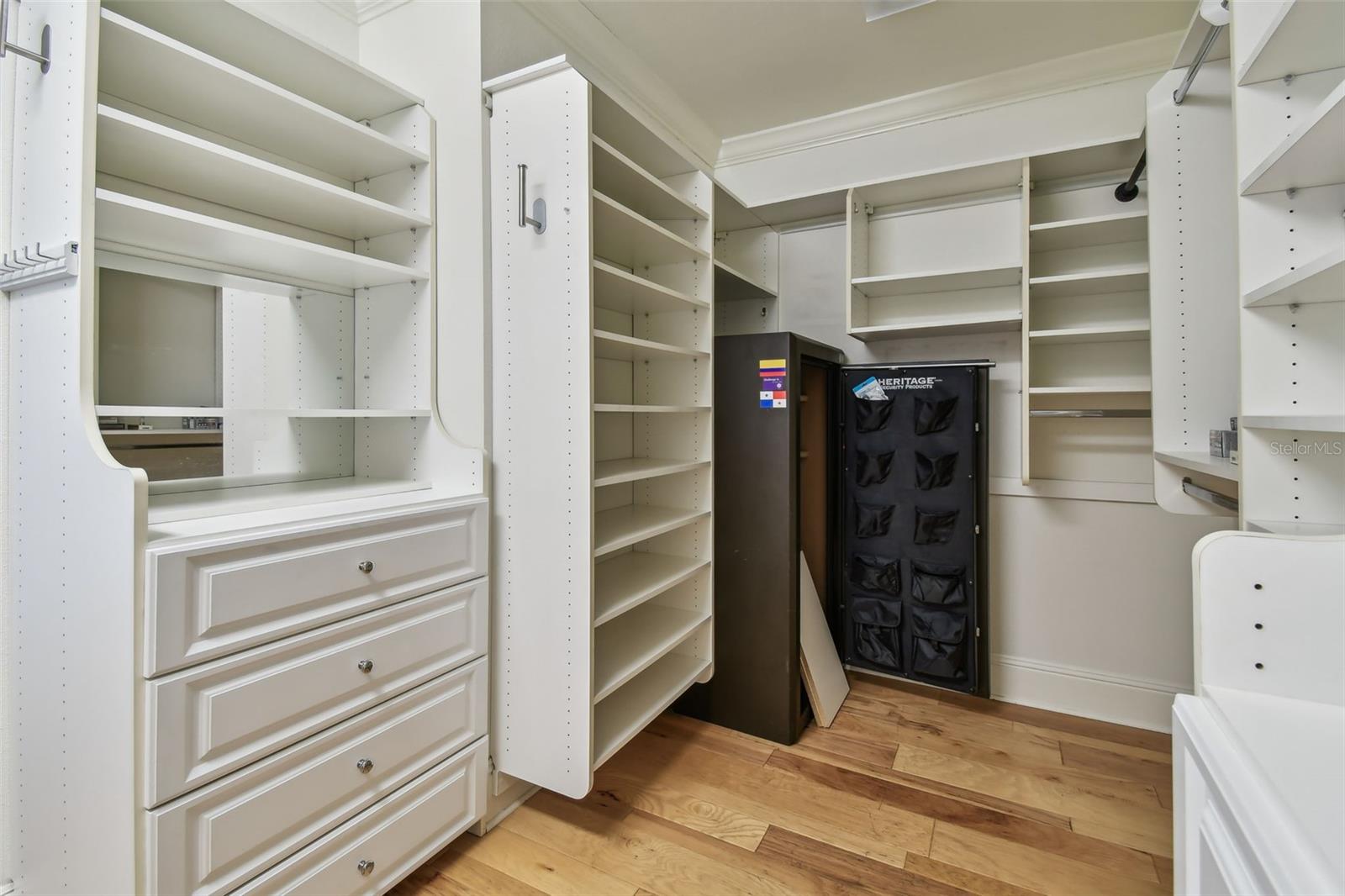 525 MANDALAY AVE #33, CLEARWATER BEACH, FL, 33767