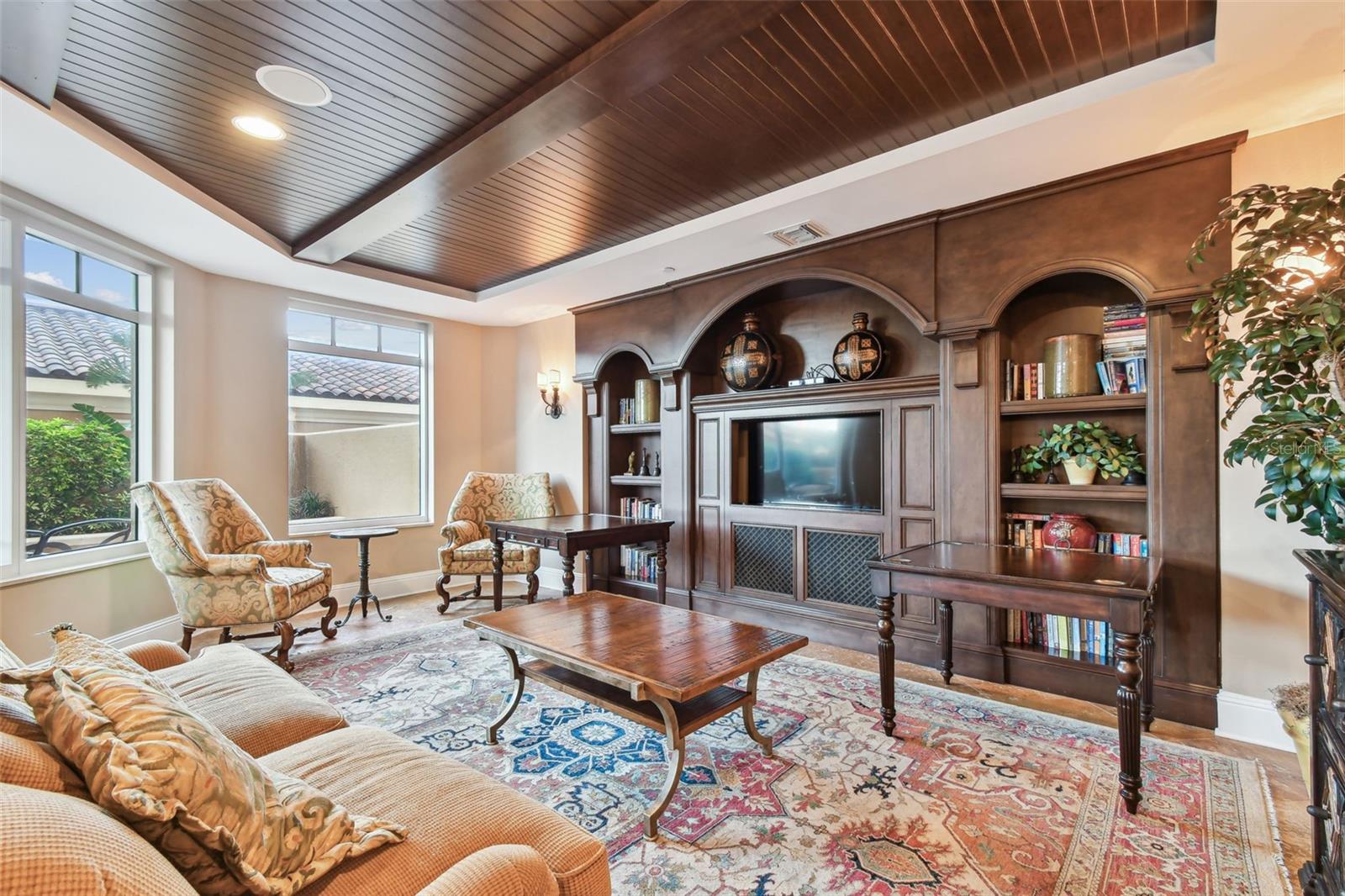 525 MANDALAY AVE #33, CLEARWATER BEACH, FL, 33767