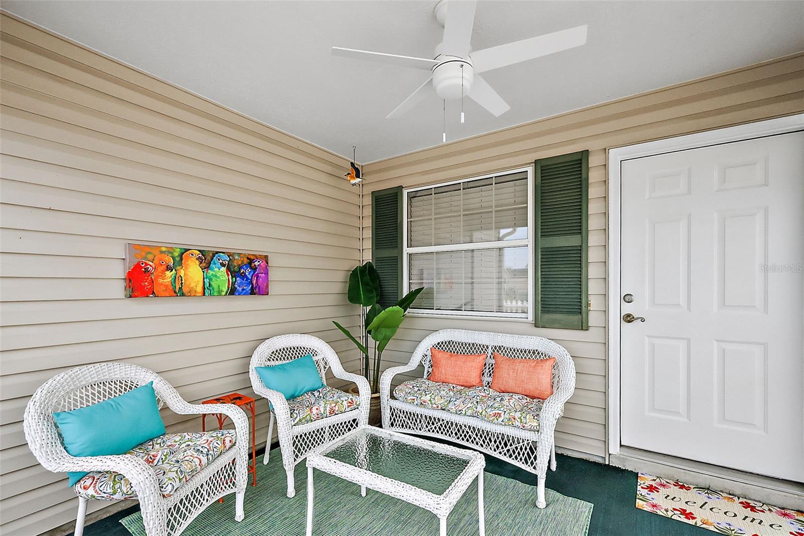 2113 ESCOBAR AVE, LADY LAKE, FL, 32159