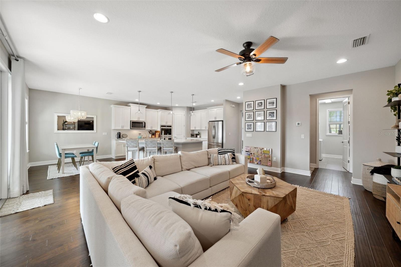 2904 W AVERILL AVE, TAMPA, FL, 33611