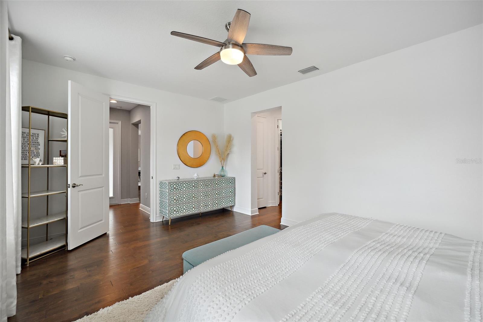 2904 W AVERILL AVE, TAMPA, FL, 33611