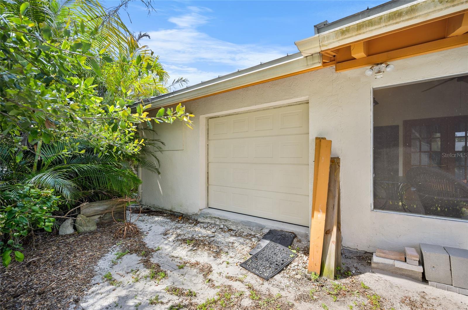 2760 LEMON AVE, ENGLEWOOD, FL, 34223