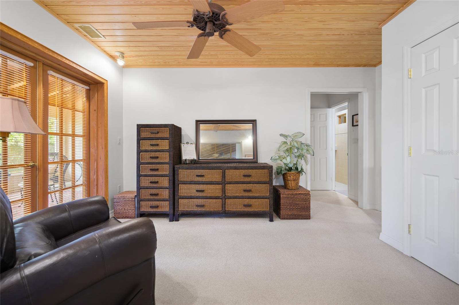 2760 LEMON AVE, ENGLEWOOD, FL, 34223