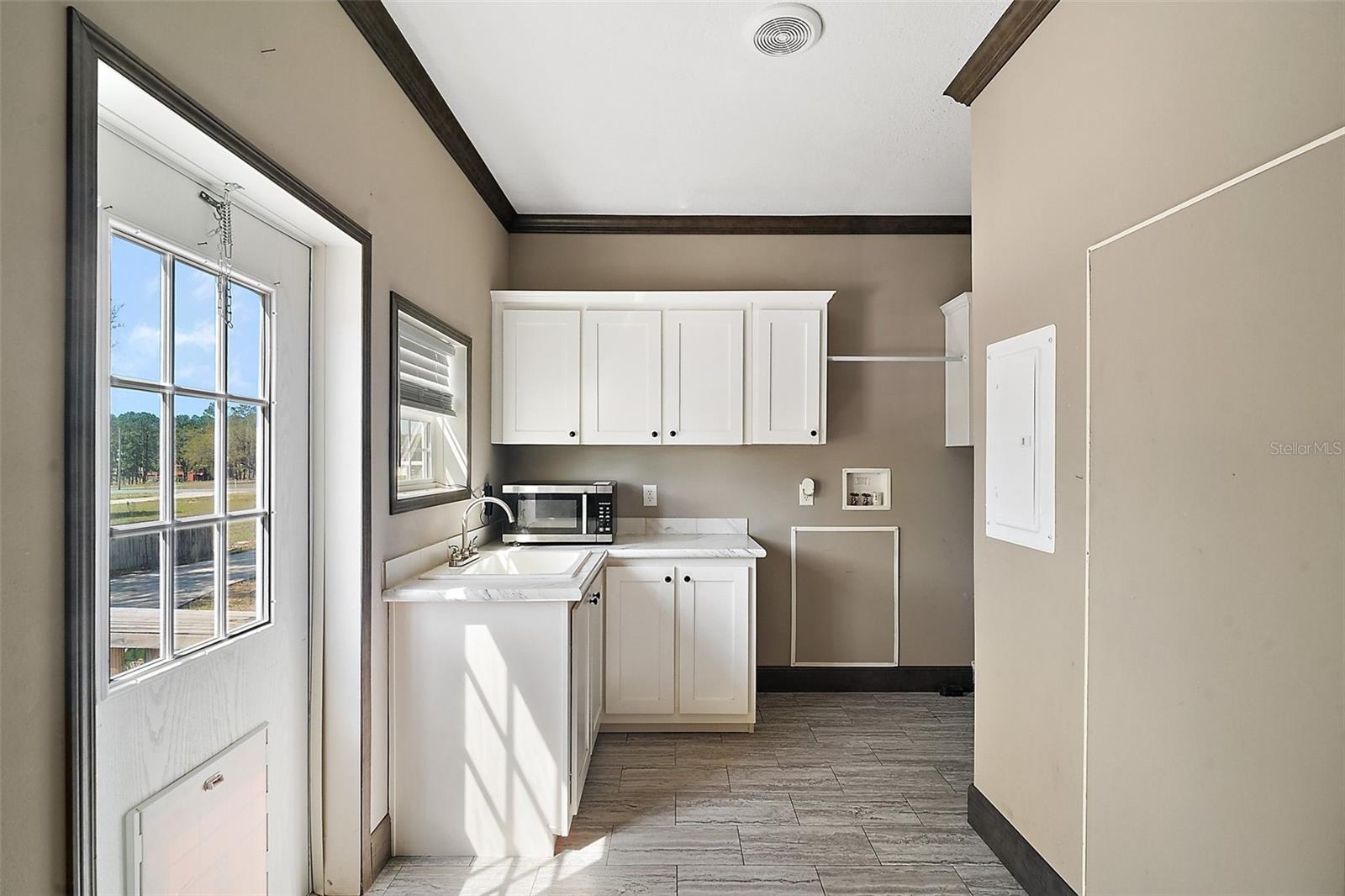 41620 COUNTY ROAD 452, LEESBURG, FL, 34788