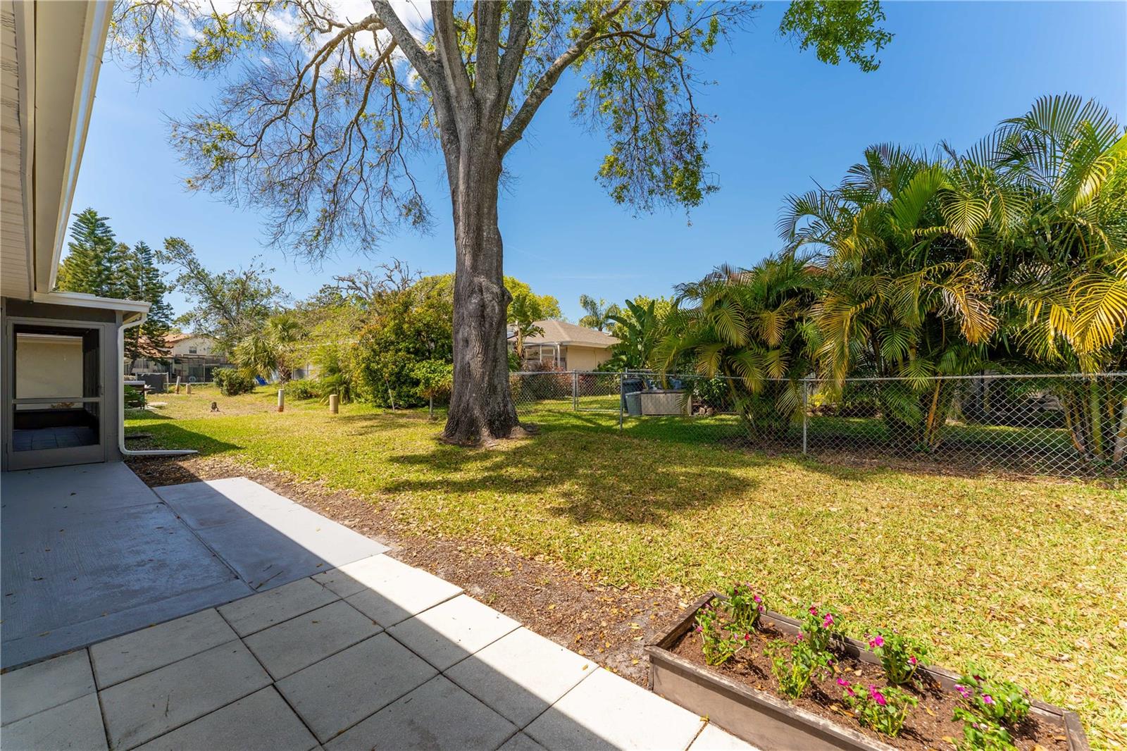 8705 VILLAGE MILL ROW, HUDSON, FL, 34667
