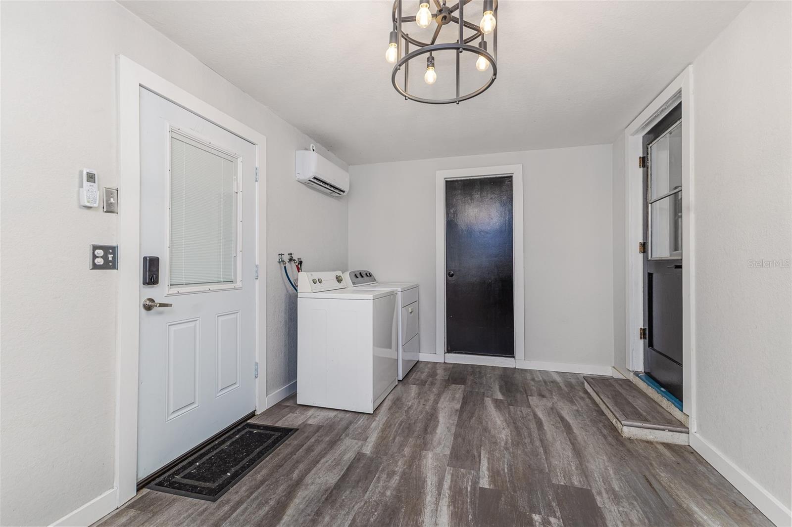 305 WILDER RD, LAKELAND, FL, 33809
