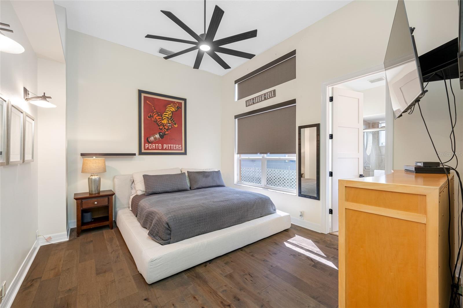 5812 MARINERS WATCH DR, TAMPA, FL, 33615