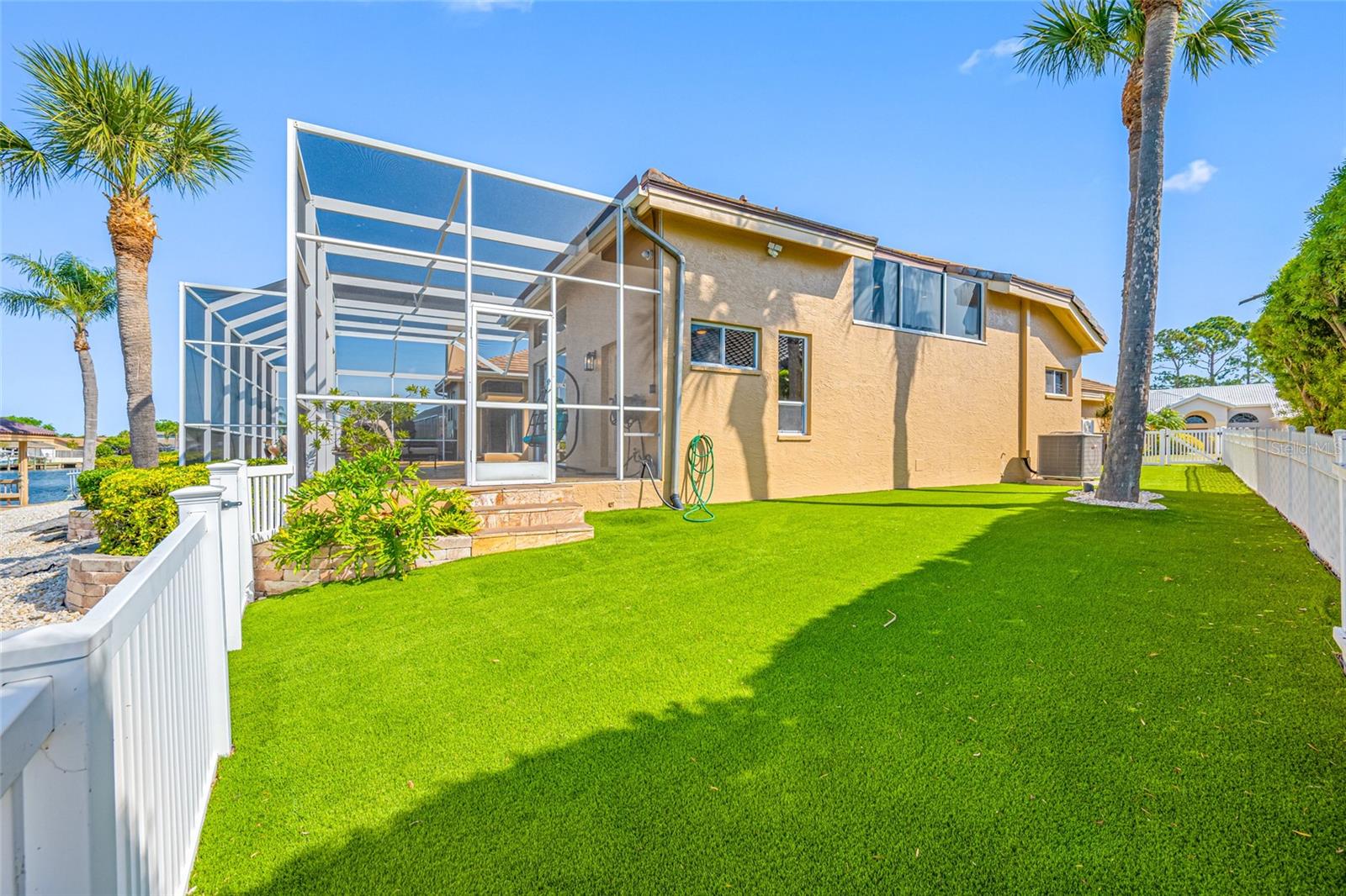 5812 MARINERS WATCH DR, TAMPA, FL, 33615