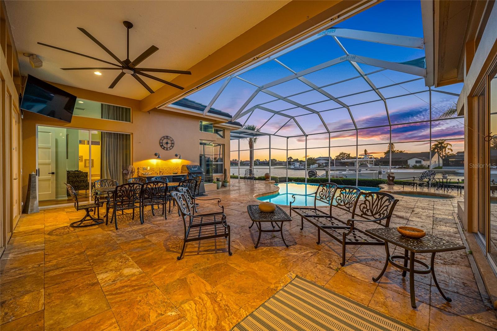 5812 MARINERS WATCH DR, TAMPA, FL, 33615