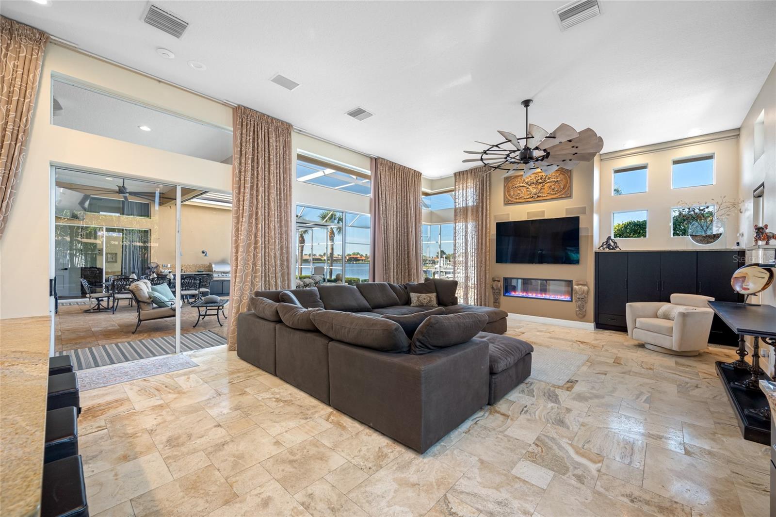 5812 MARINERS WATCH DR, TAMPA, FL, 33615