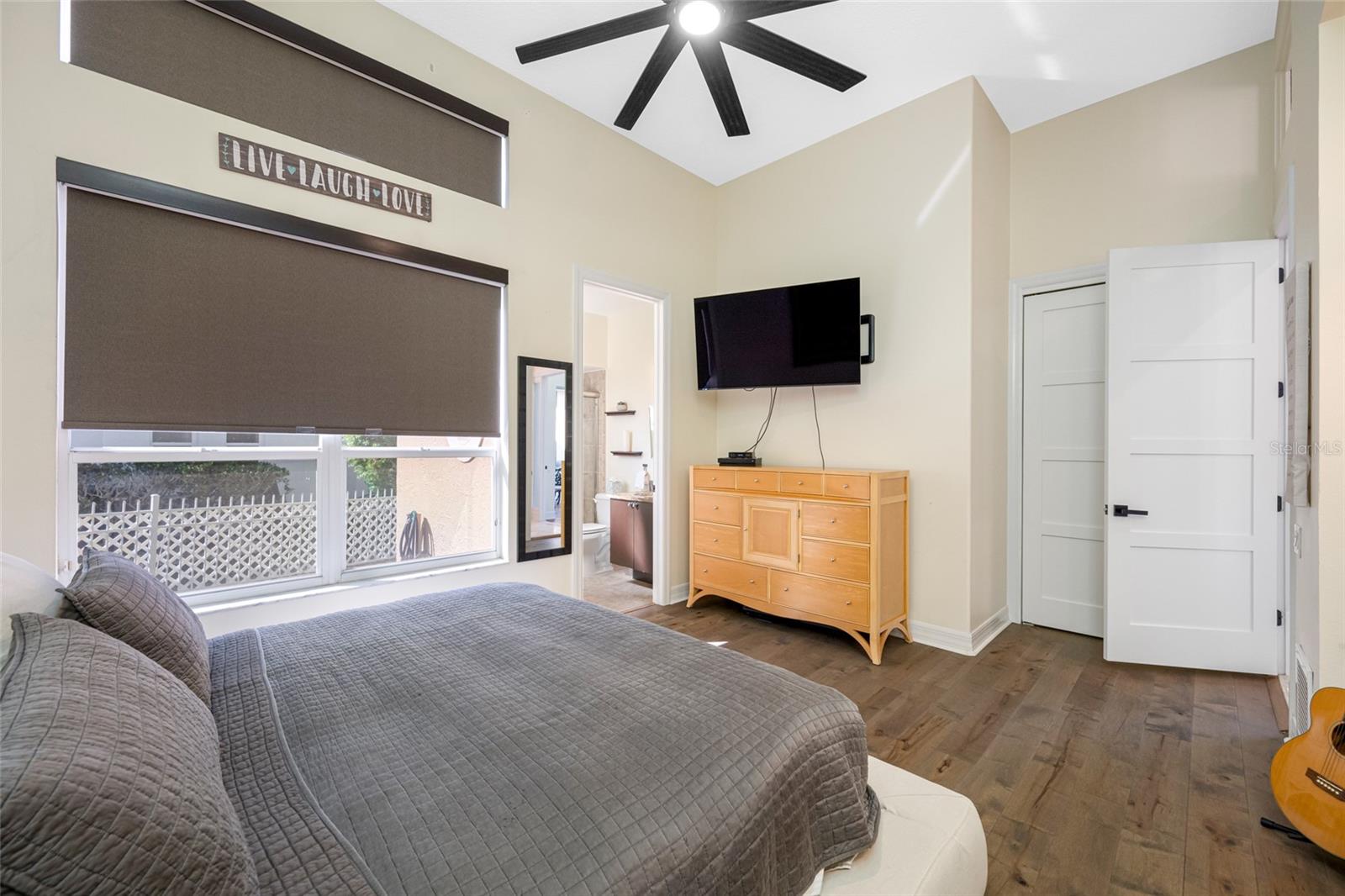 5812 MARINERS WATCH DR, TAMPA, FL, 33615