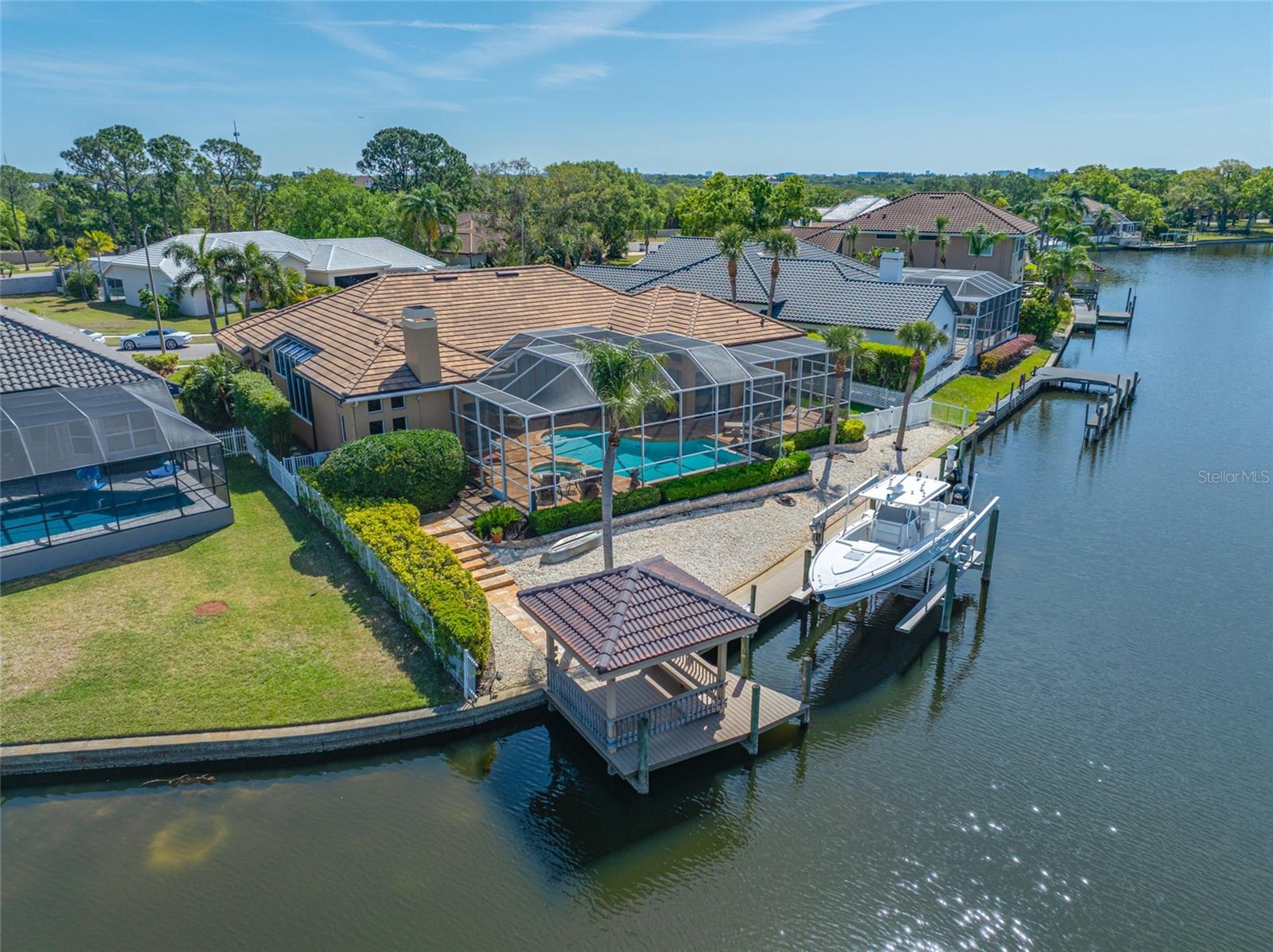 5812 MARINERS WATCH DR, TAMPA, FL, 33615