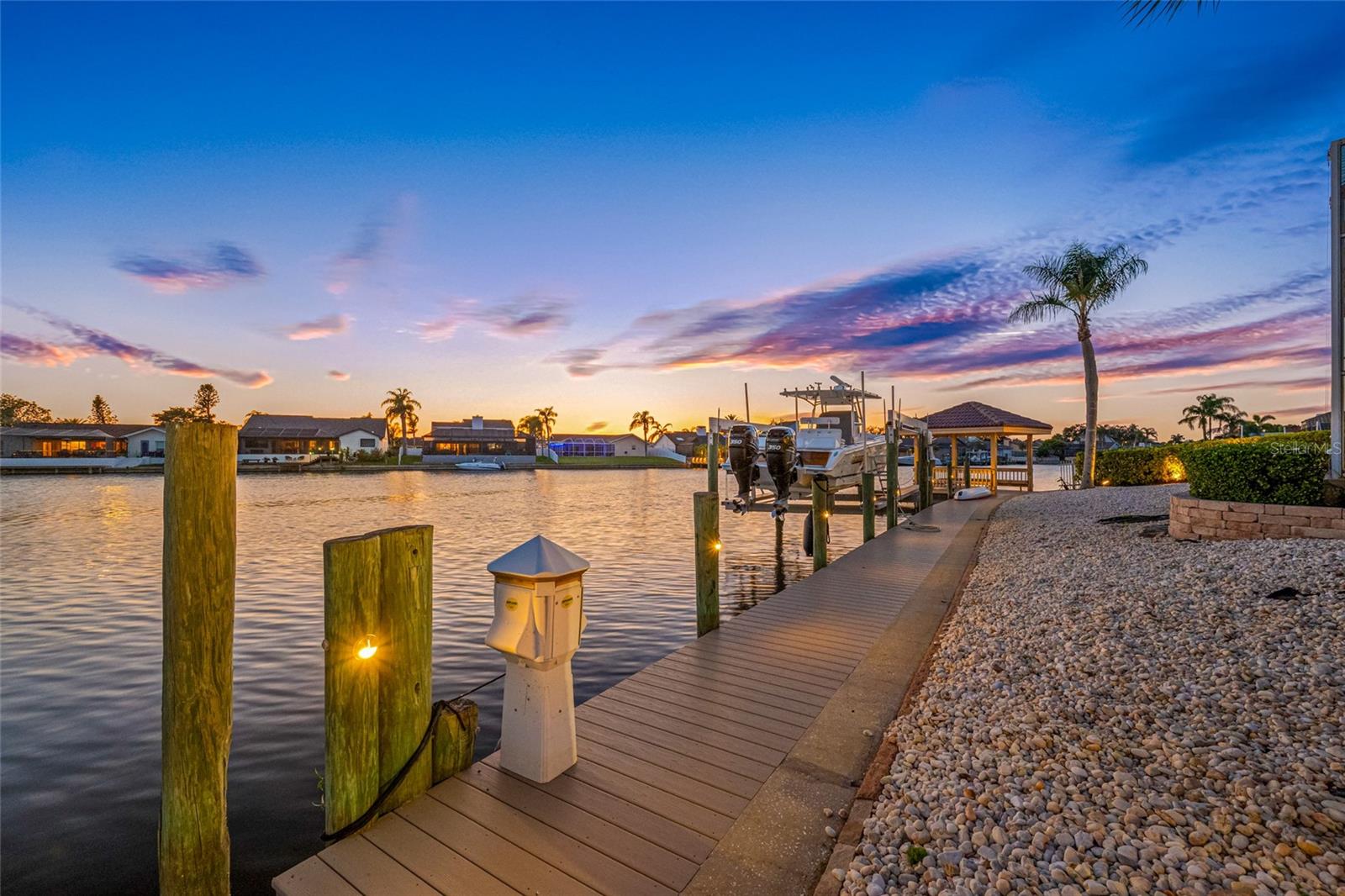 5812 MARINERS WATCH DR, TAMPA, FL, 33615