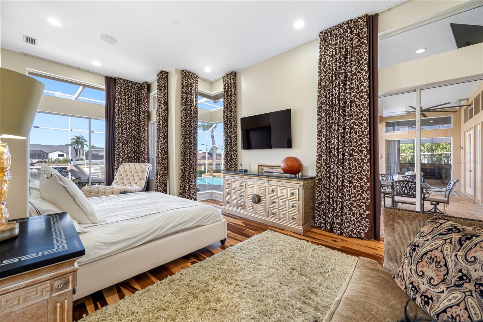 5812 MARINERS WATCH DR, TAMPA, FL, 33615