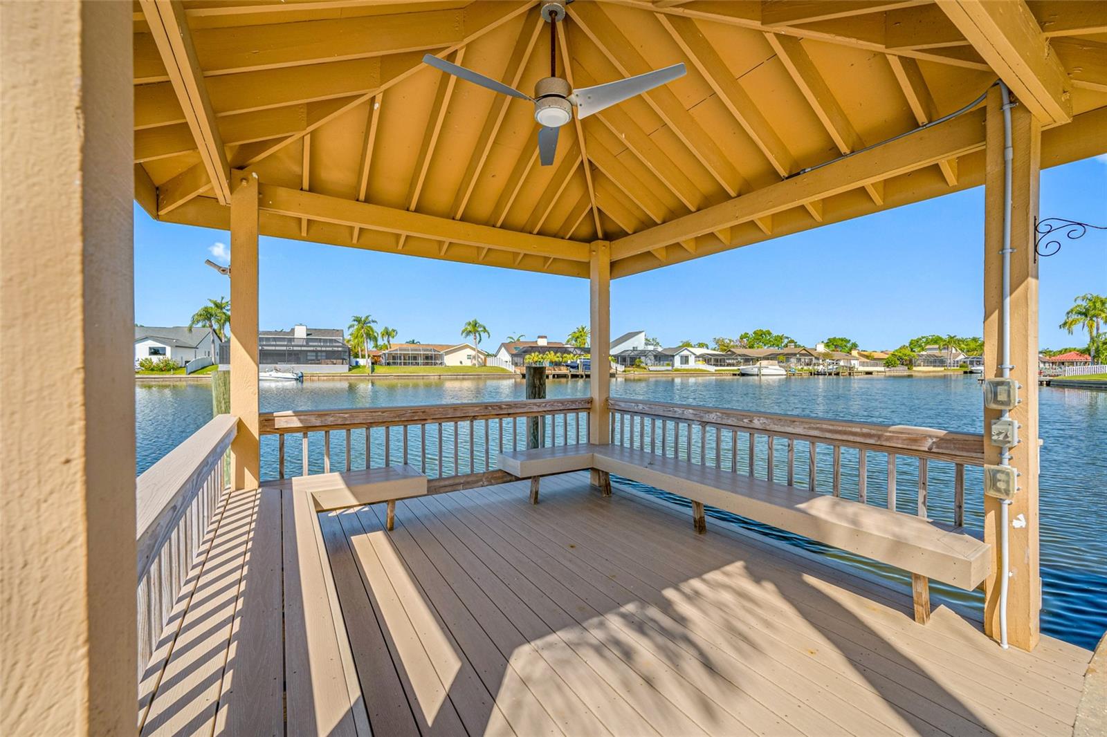 5812 MARINERS WATCH DR, TAMPA, FL, 33615