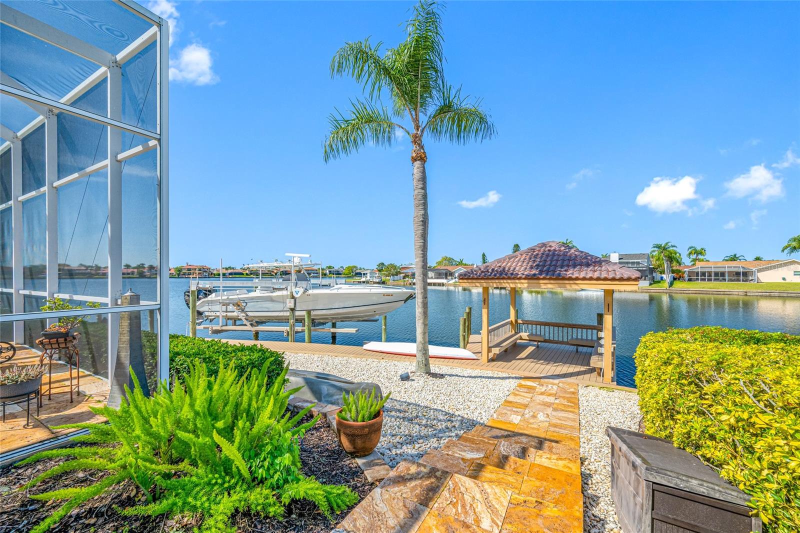 5812 MARINERS WATCH DR, TAMPA, FL, 33615