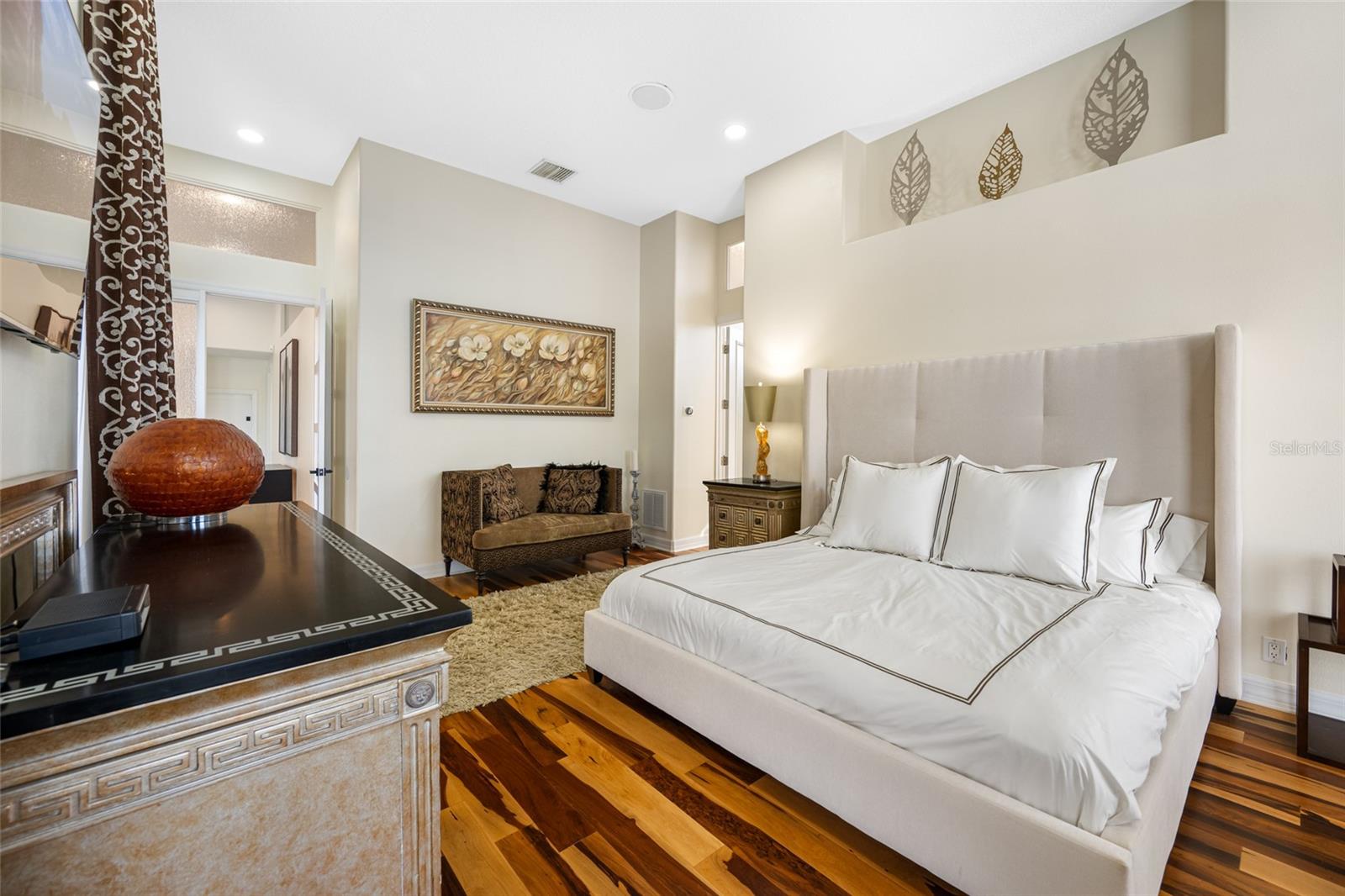 5812 MARINERS WATCH DR, TAMPA, FL, 33615