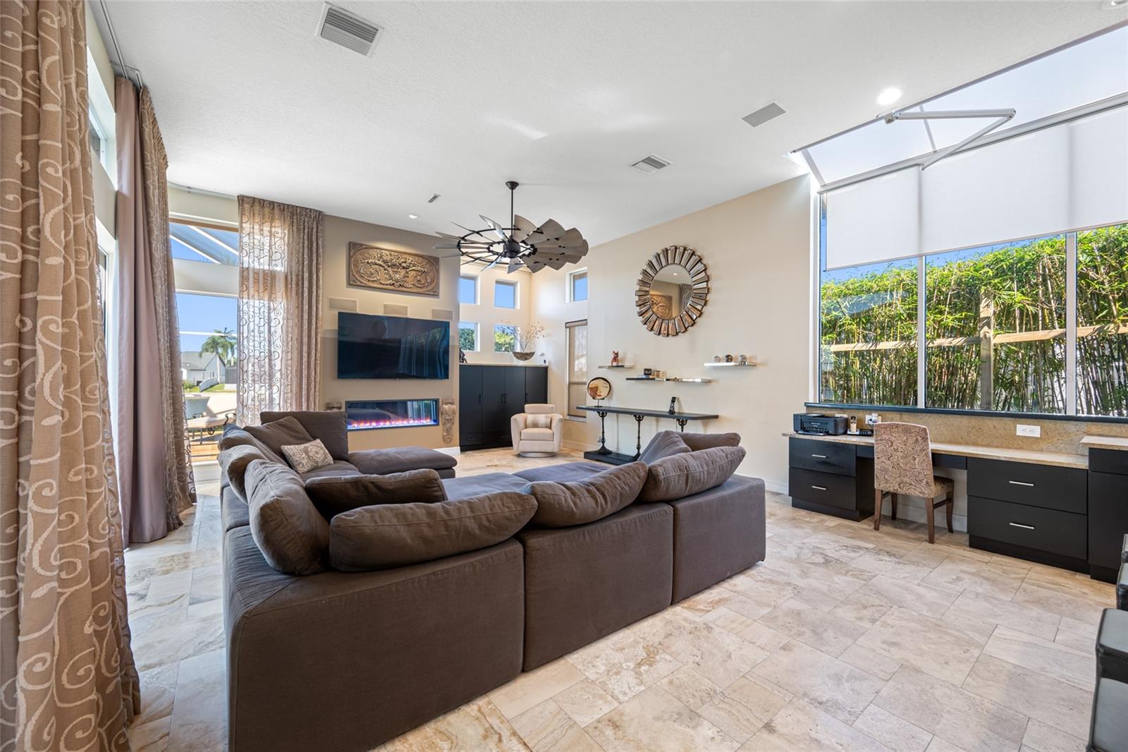 5812 MARINERS WATCH DR, TAMPA, FL, 33615