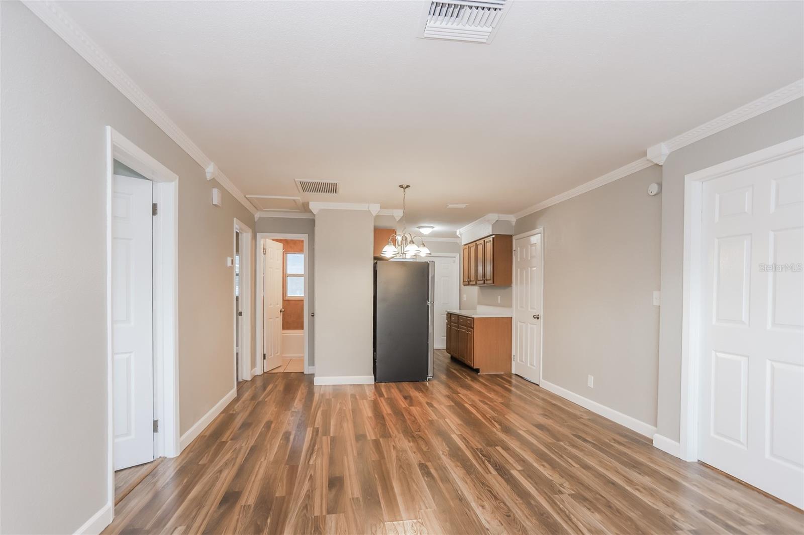 239 93RD AVE N, ST PETERSBURG, FL, 33702