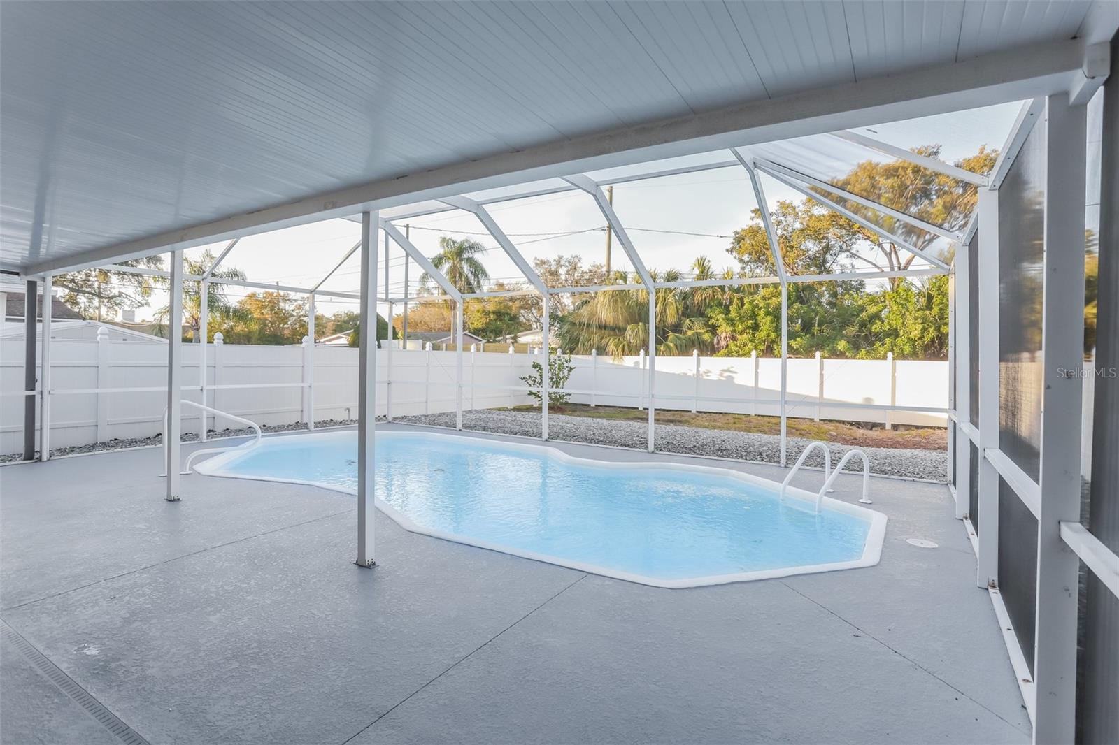 239 93RD AVE N, ST PETERSBURG, FL, 33702