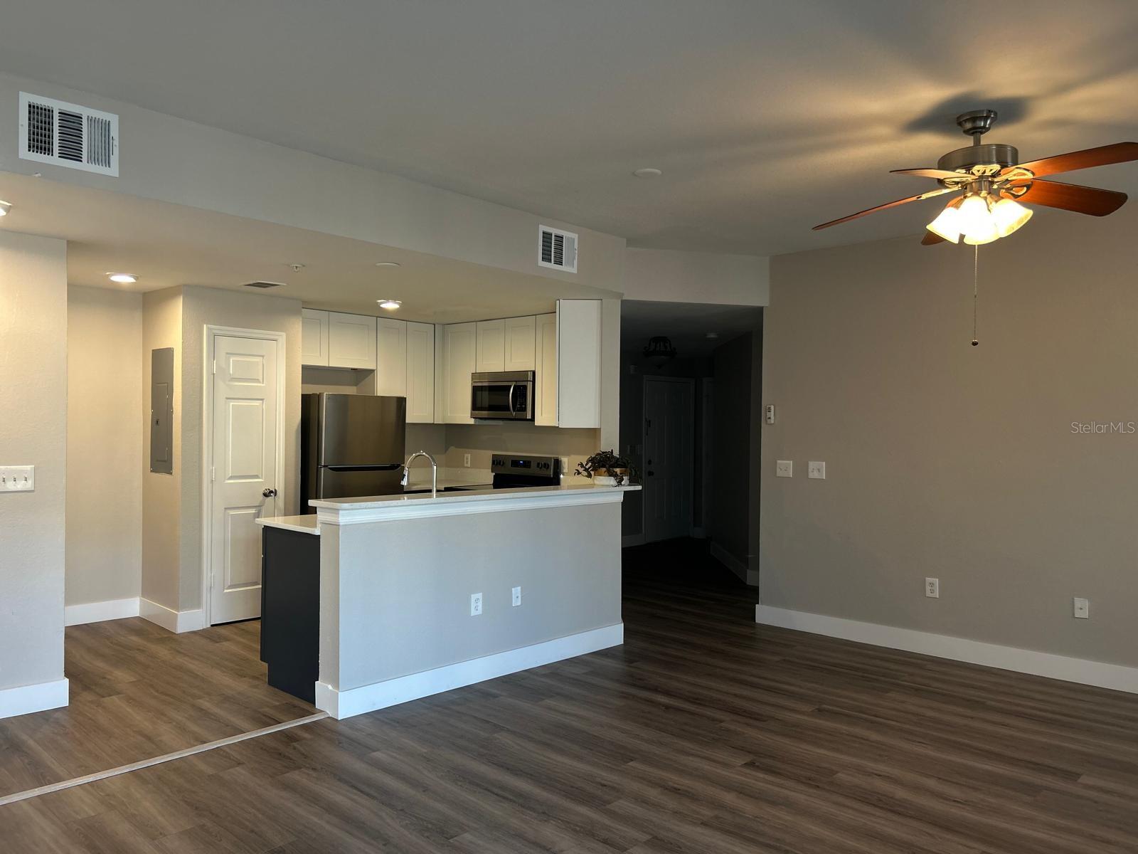 1990 ERVING CIR #305, OCOEE, FL, 34761
