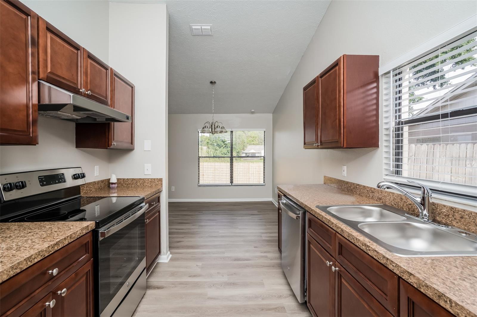 1720 PINTAIL CT, LUTZ, FL, 33549