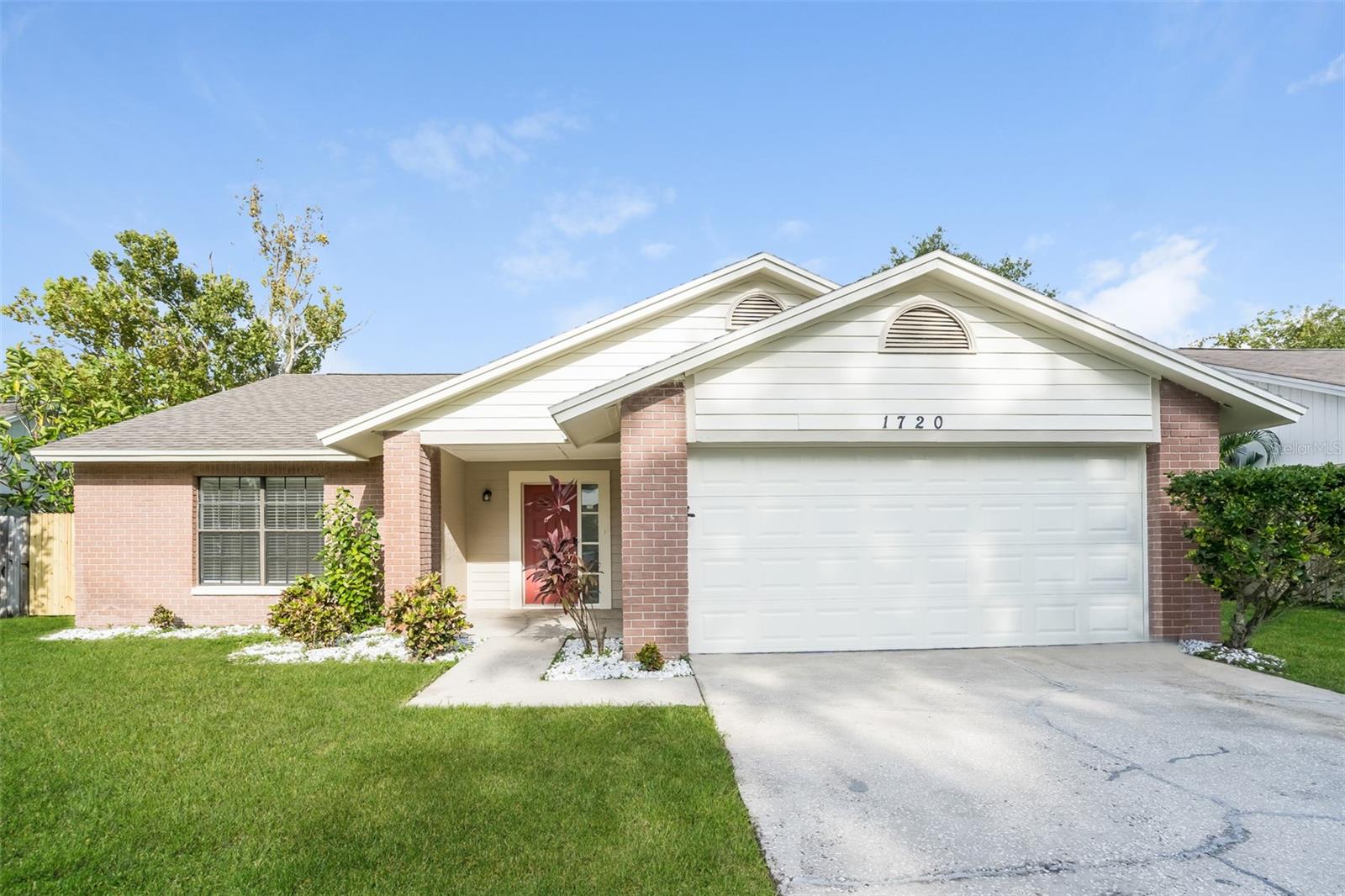 1720 PINTAIL CT, LUTZ, FL, 33549