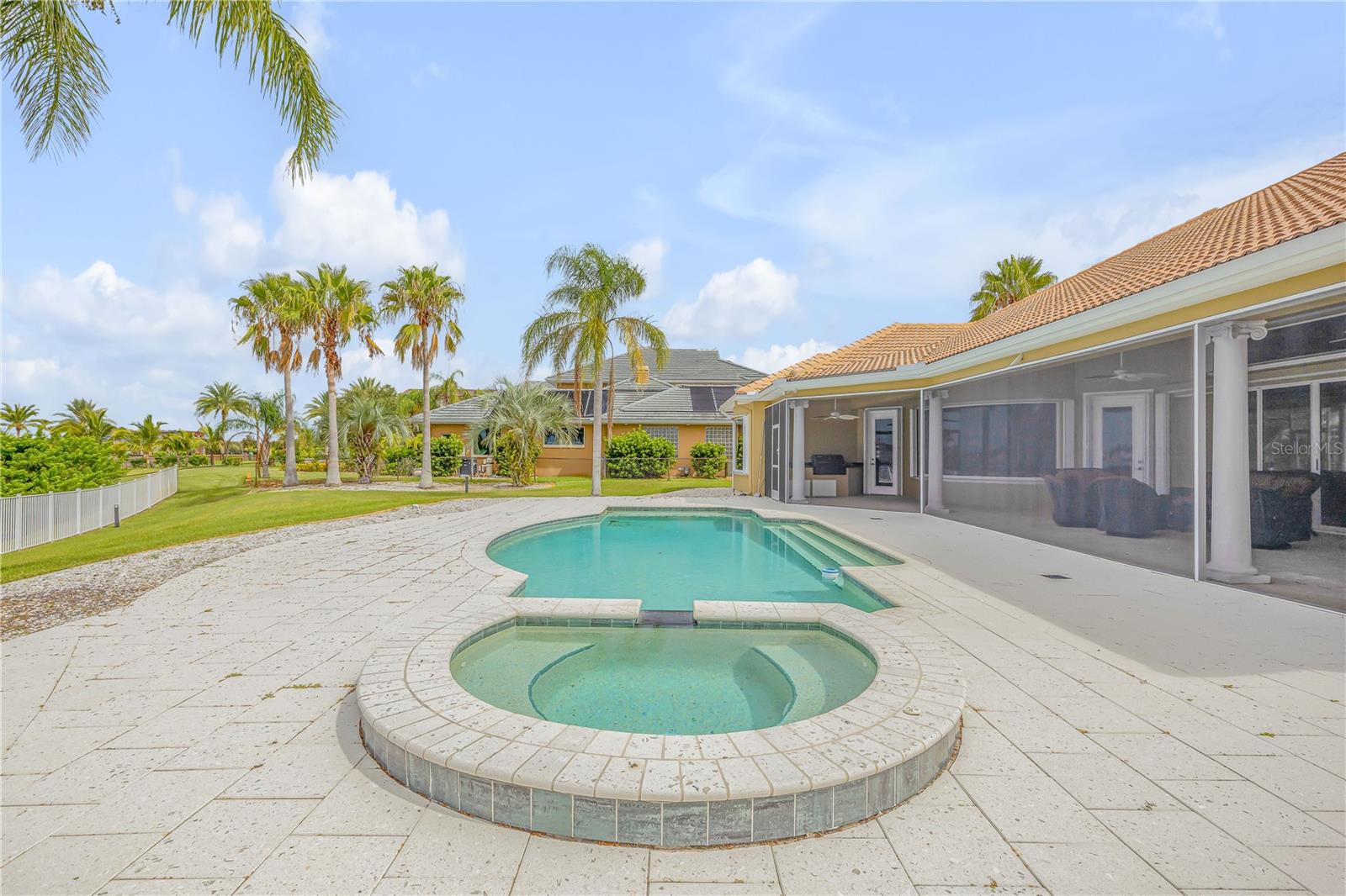 2640 S PENINSULA DR, DAYTONA BEACH, FL, 32118