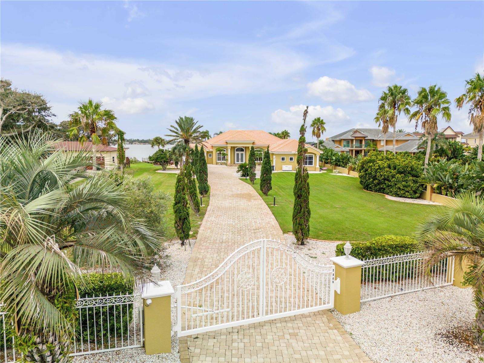 2640 S PENINSULA DR, DAYTONA BEACH, FL, 32118