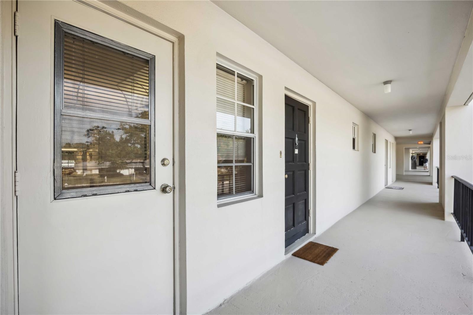 7461 W COUNTRY CLUB DR N #207, SARASOTA, FL, 34243