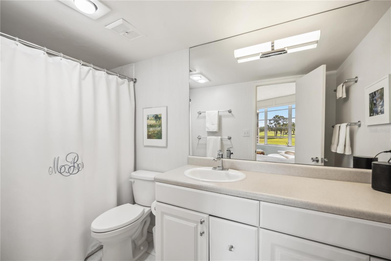 7461 W COUNTRY CLUB DR N #207, SARASOTA, FL, 34243
