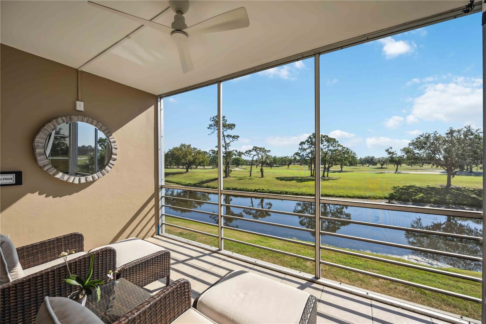 7461 W COUNTRY CLUB DR N #207, SARASOTA, FL, 34243