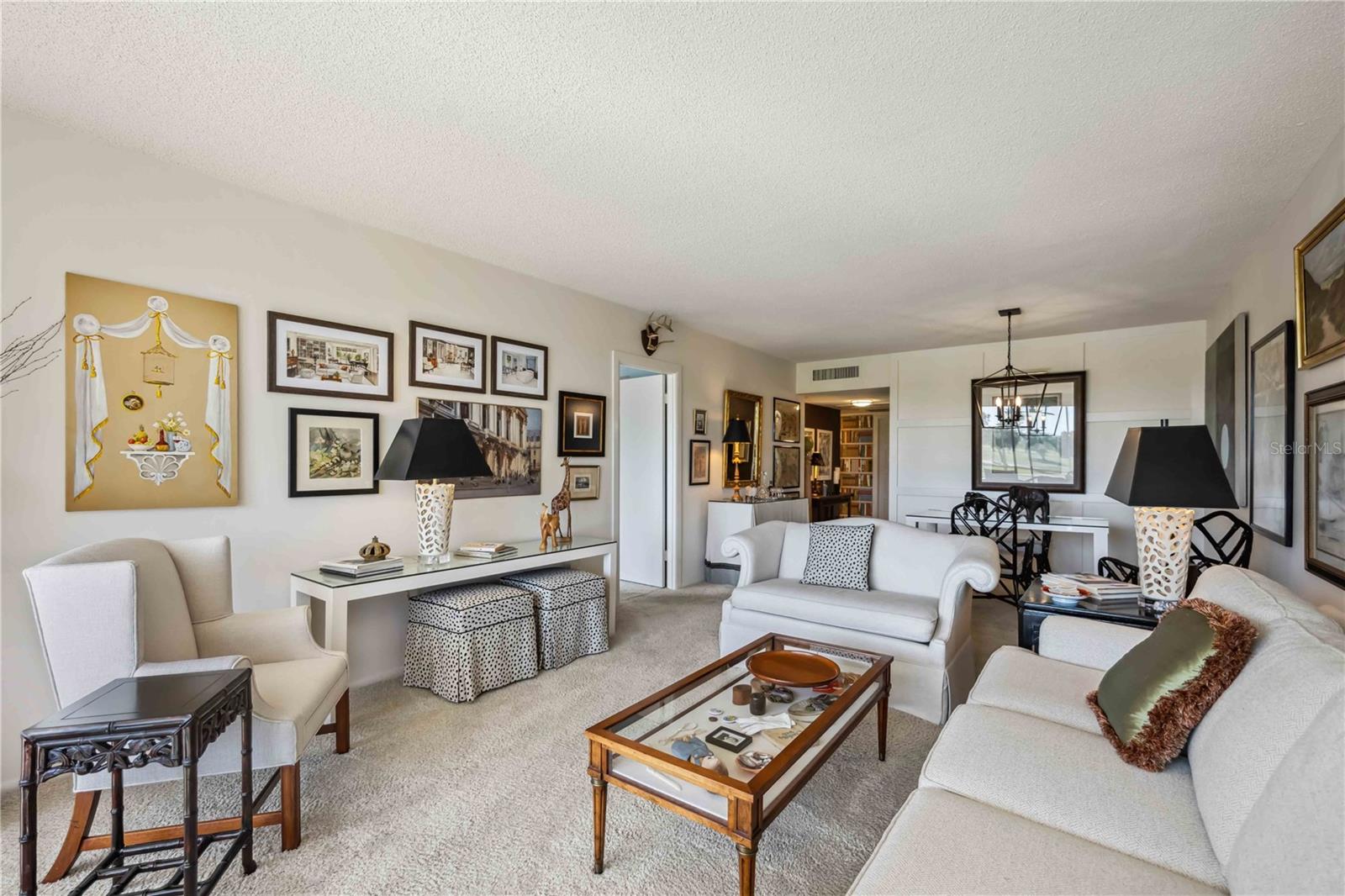 7461 W COUNTRY CLUB DR N #207, SARASOTA, FL, 34243