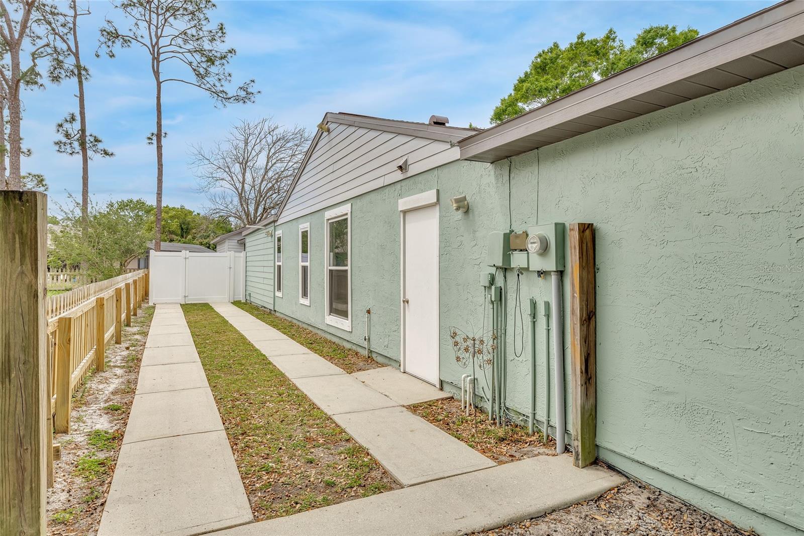 5317 BLACK PINE DR, TAMPA, FL, 33624