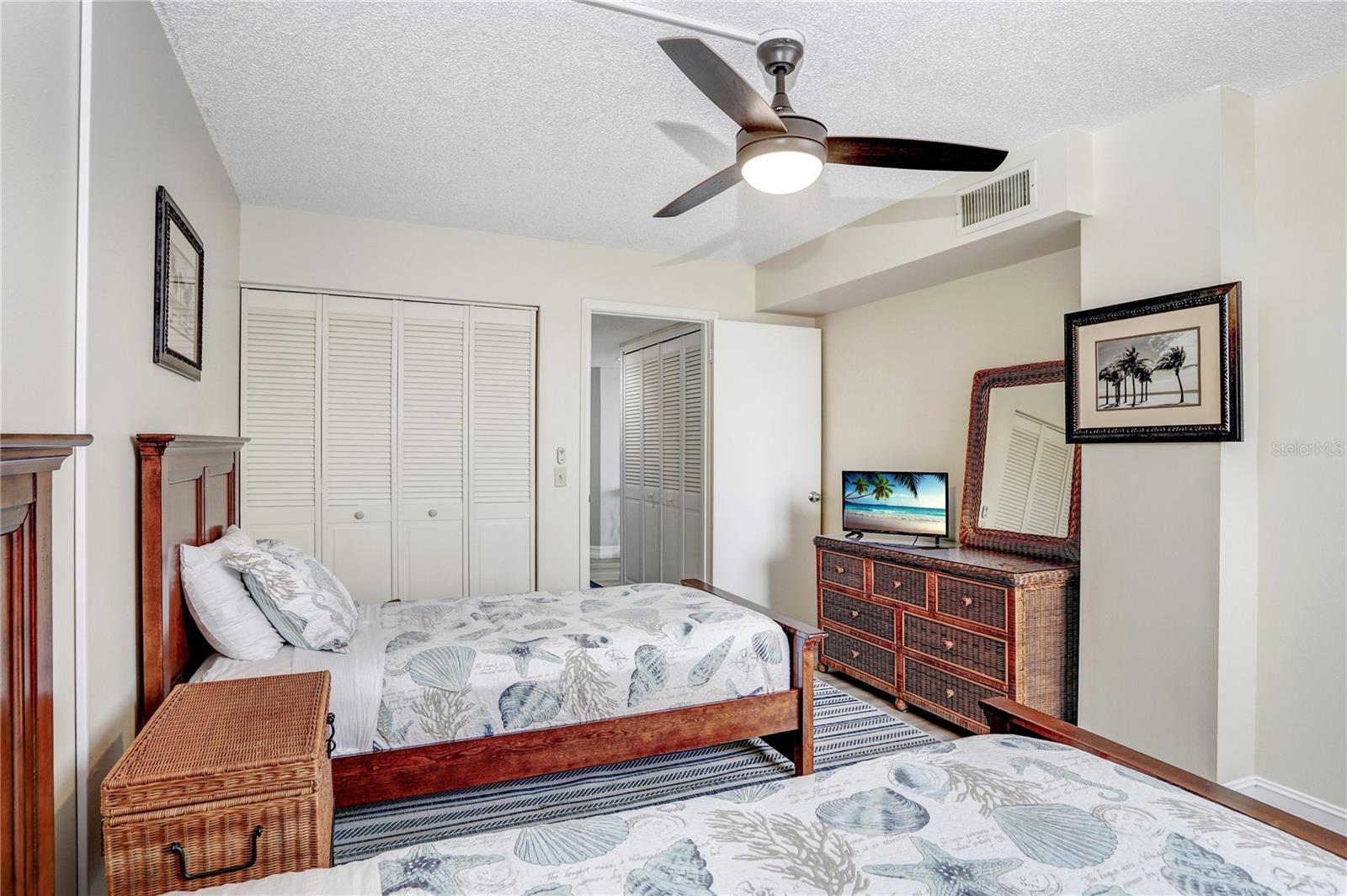 6104 PALMA DEL MAR BLVD S #302, ST PETERSBURG, FL, 33715