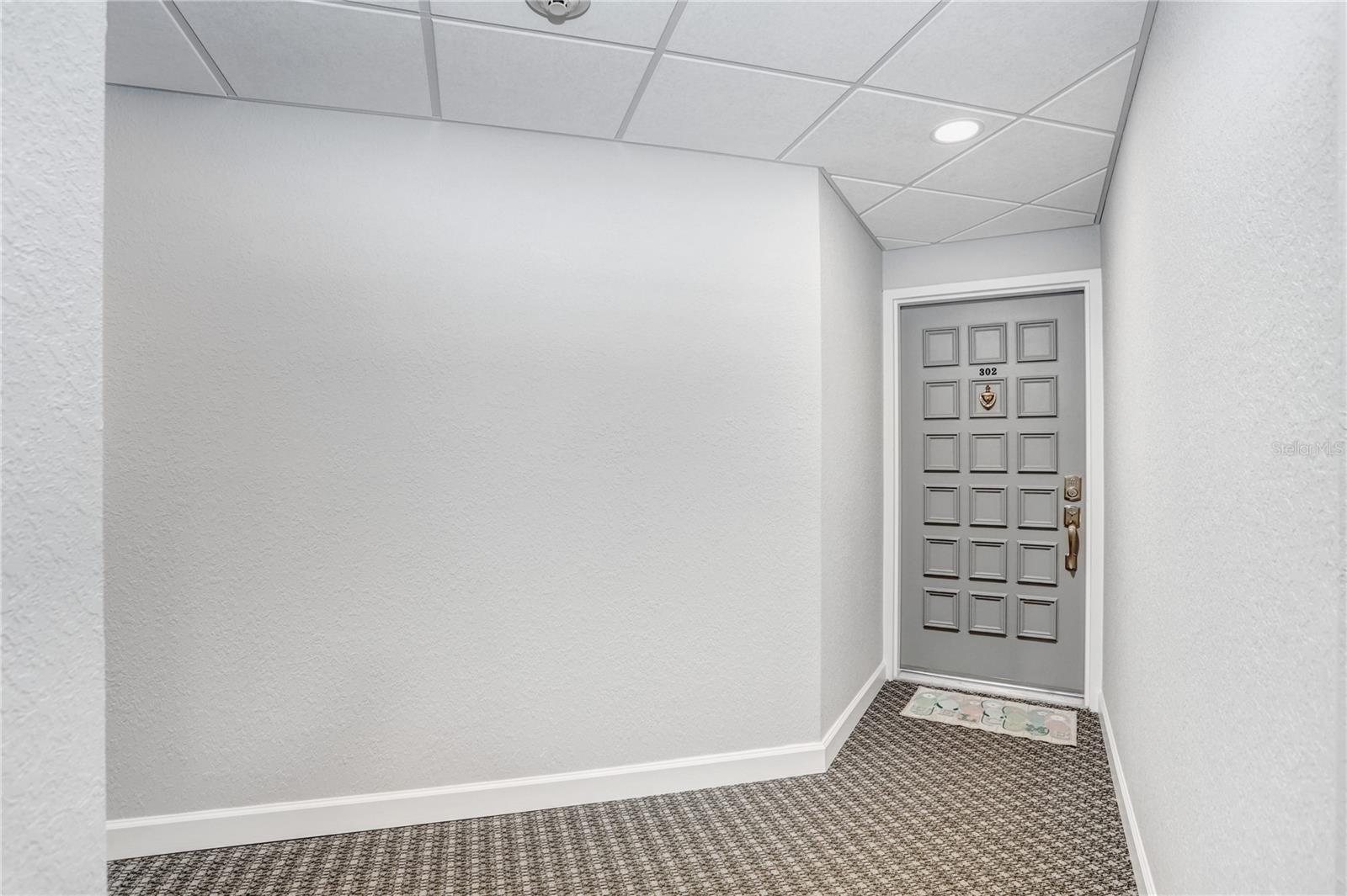 6104 PALMA DEL MAR BLVD S #302, ST PETERSBURG, FL, 33715