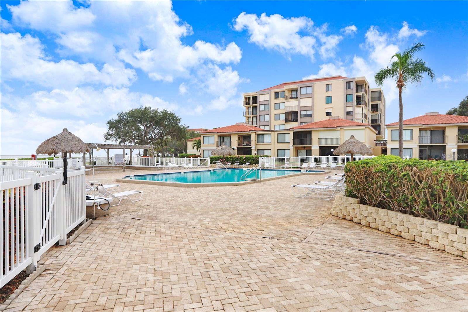 6104 PALMA DEL MAR BLVD S #302, ST PETERSBURG, FL, 33715