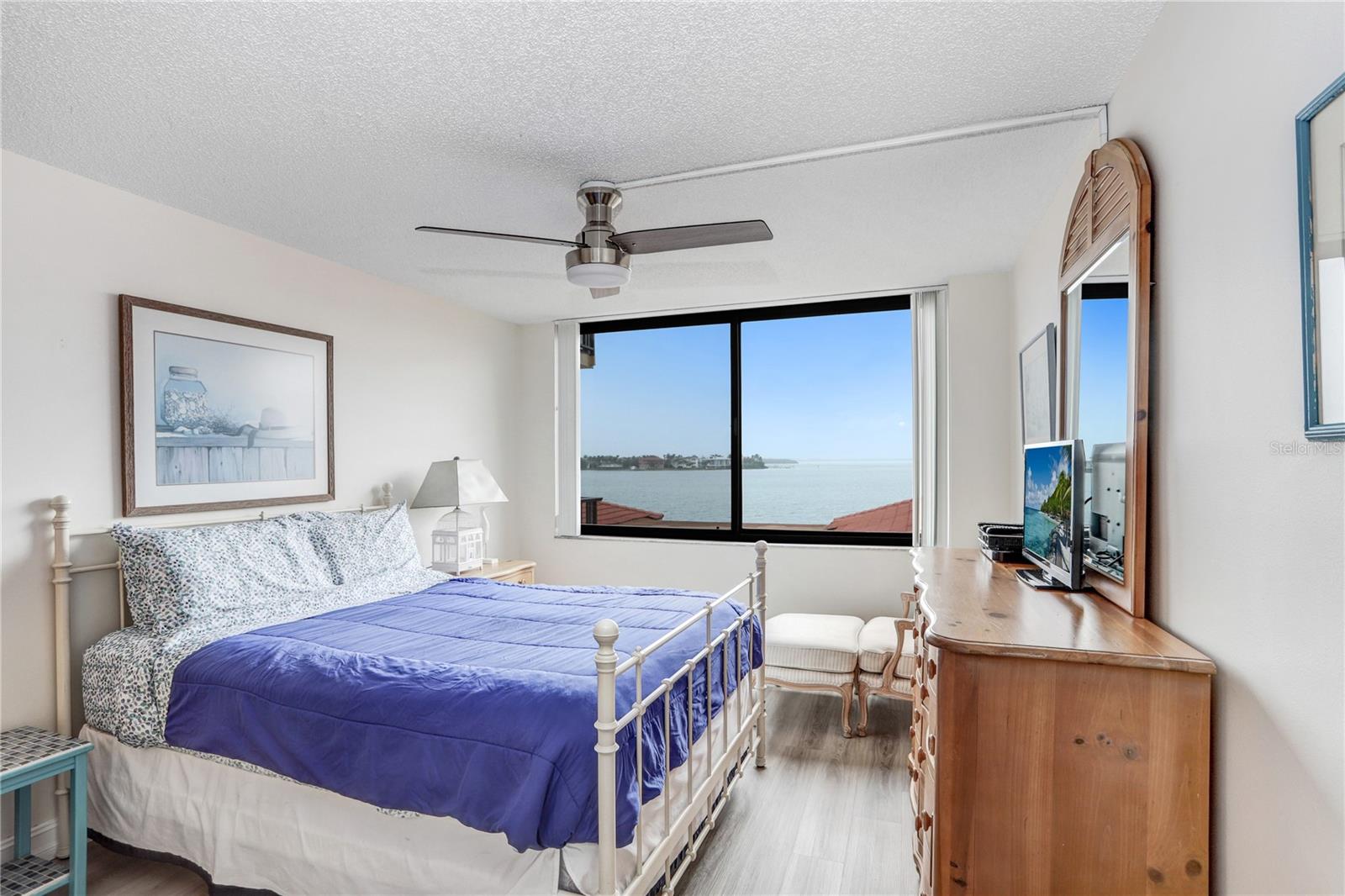 6104 PALMA DEL MAR BLVD S #302, ST PETERSBURG, FL, 33715